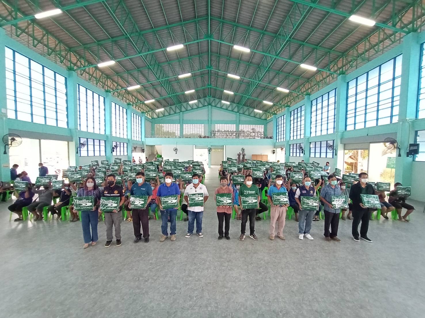 ร่วมกิจกรรมแจกผ้าห่มป้องกันภัยหนาว ตามโครงการไทยเบฟ รวมใจต้านภัยหนาว ปีที่ ๒๓