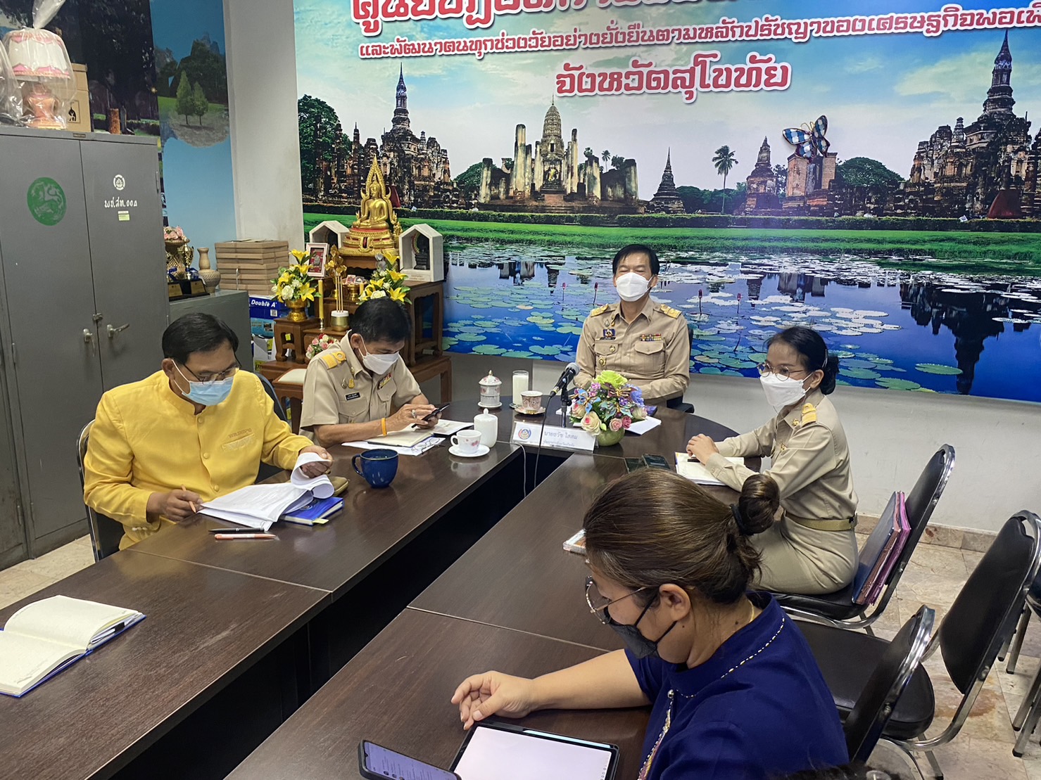 ร่วมรับฟังการประชุมกรมการพัฒนาชุมชน ครั้งที่ 11/2565