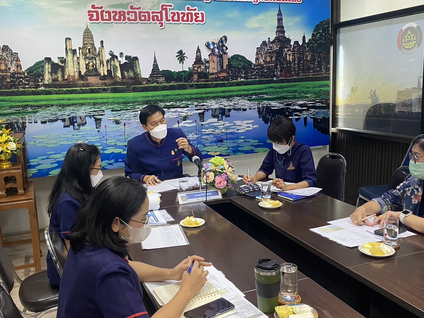 ?ขานรับและขับเคลื่อนนโยบายการขจัดความยากจนและพัฒนาคนทุกช่วงวัยอย่างยั่งยืนตามหลักปรัชญาของเศรษฐกิจพอเพียงจังหวัดสุโขทัย?