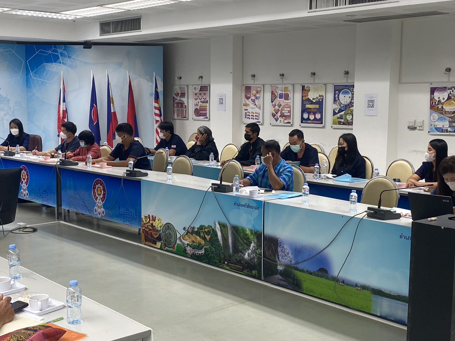 ? ประชุมเชิงปฏิบัติการเพิ่มศักยภาพกองทุนชุมชนเสริมสร้างธรรมาภิบาลและการเข้าถึงแหล่งทุน ?