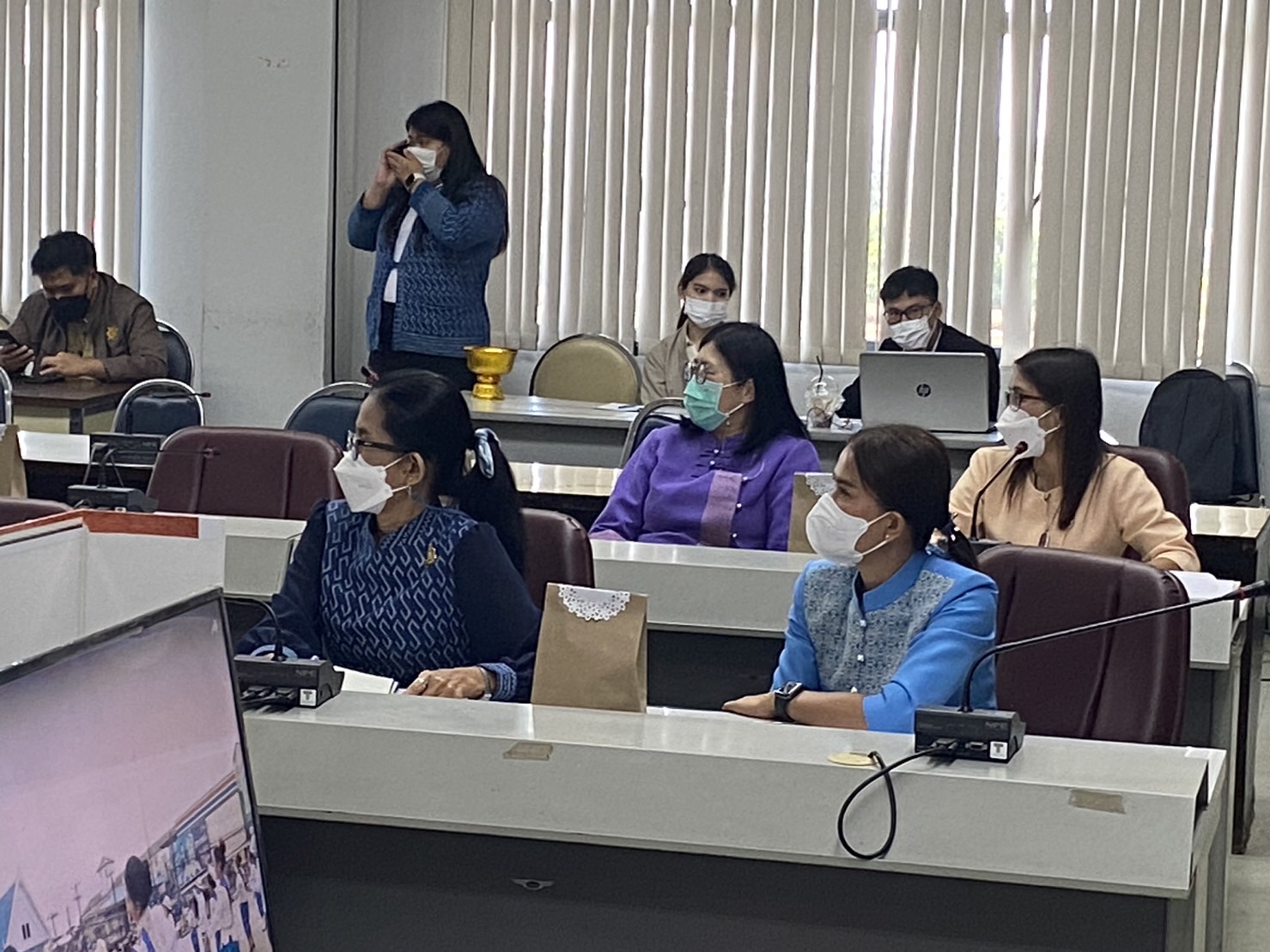 ? ร่วมประชุมคณะกรรมการจัดการประกวดร้องเพลง “รำวงมหาดไทยเพื่อคนไทย”จังหวัดสุโขทัย