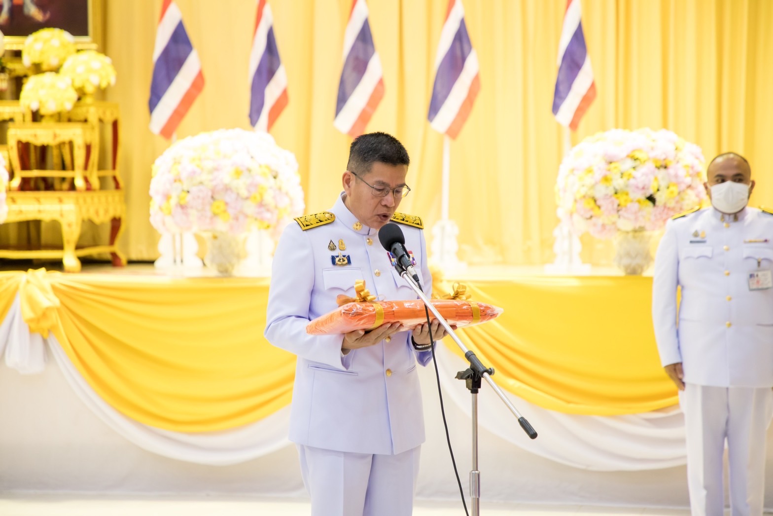 จังหวัดสุโขทัยจัดพิธีทอดผ้าป่าสมทบกองทุนพัฒนาเด็กชนบทในพระราชูปถัมป์ สมเด็จพระเทพรัตนราชสุดาฯ สยามบรมราชกุมารี จังหวัดสุโขทัย ประจำปี 2566