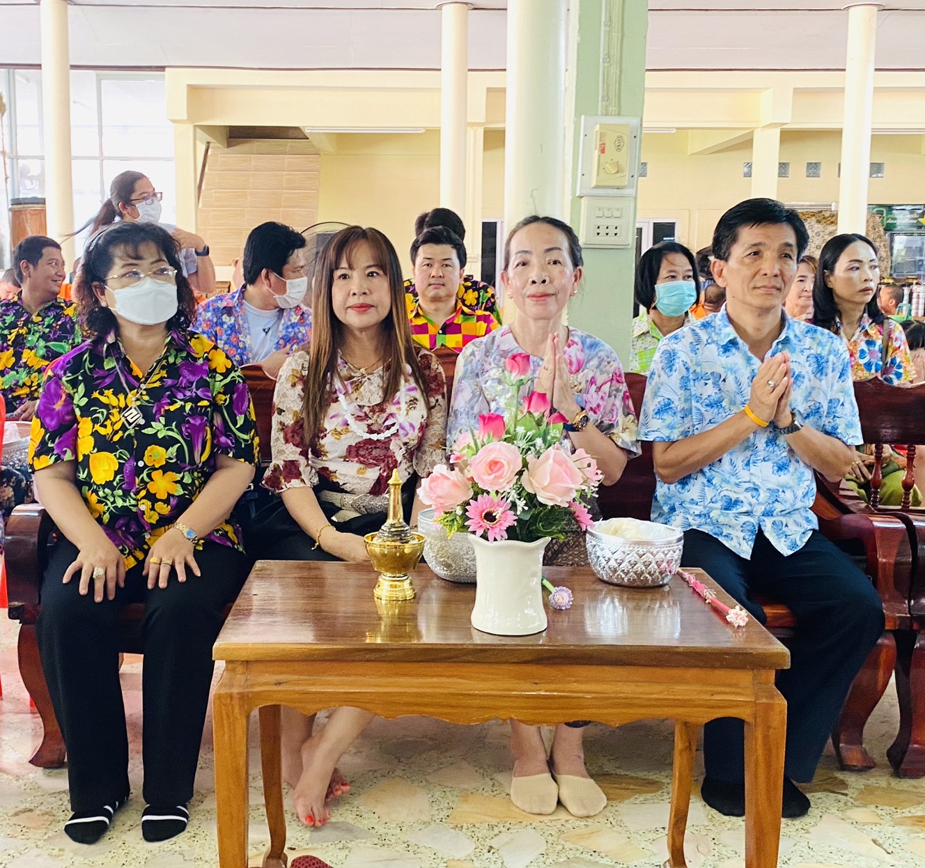 พช.สุโขทัย สืบสาน รักษาวัฒนธรรมประเพณีอันดีงามของไทย จัดกิจกรรมรดน้ำดำหัวขอพรพัฒนาการจังหวัดสุโขทัย เนื่องในประเพณีวันสงกรานต์ ประจำปี 2566