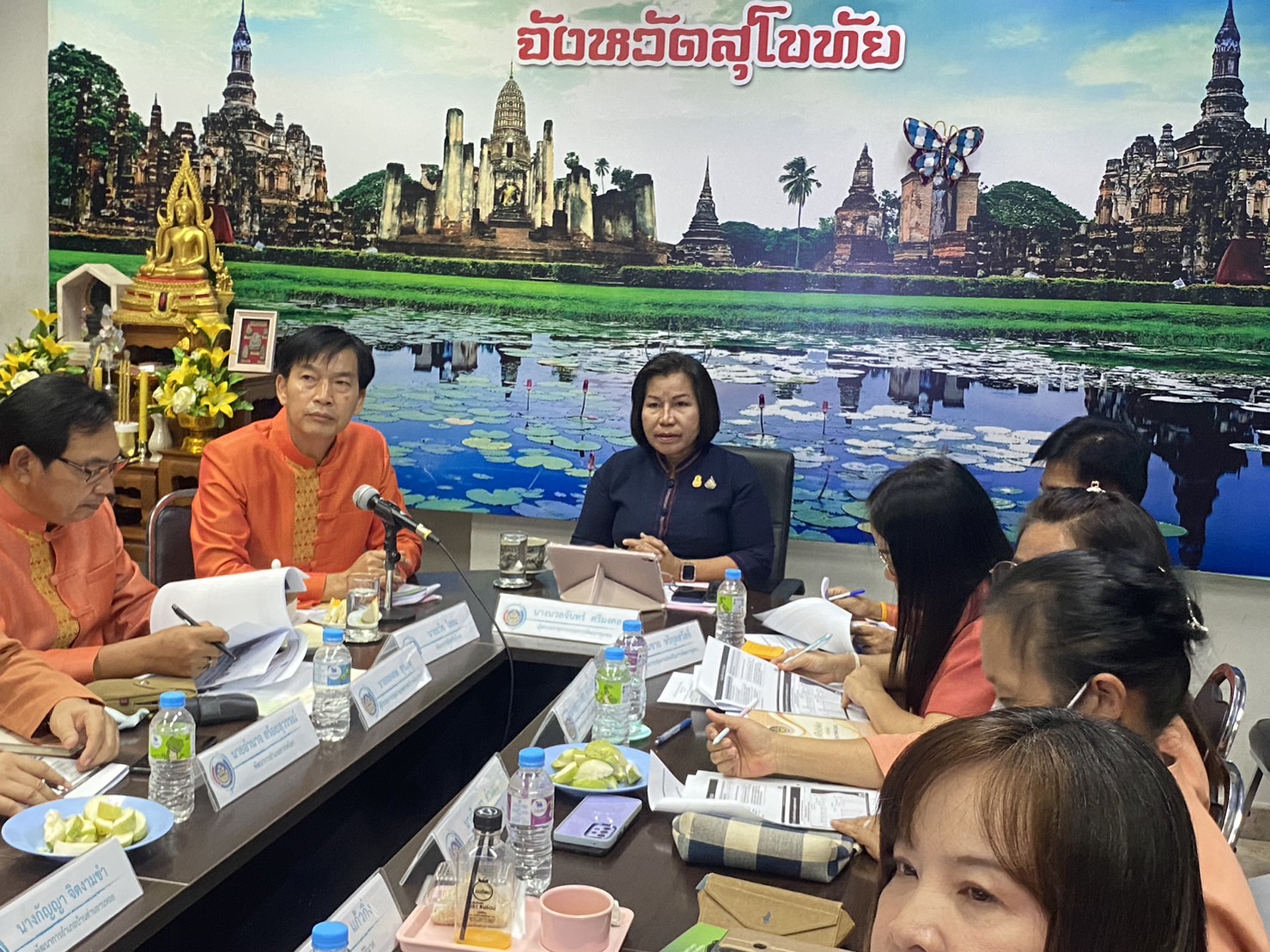 พช.สุโขทัย ให้การต้อนรับผู้ตรวจราชการกรมการพัฒนาชุมชน นางนวลจันทร์ ศรีมงคล ในโอกาสลงพื้นที่ตรวจติดตามผลปฏิบัติราชการ ตามนโยบายของรัฐบาล ภารกิจเร่งด่วนของกระทรวงมหาดไทย กรมการพัฒนาชุมชน ตามประเด็นตรวจราชการประจำเดือนเมษายน 2566 ในพื้นที่จังหวัดสุโขทัย