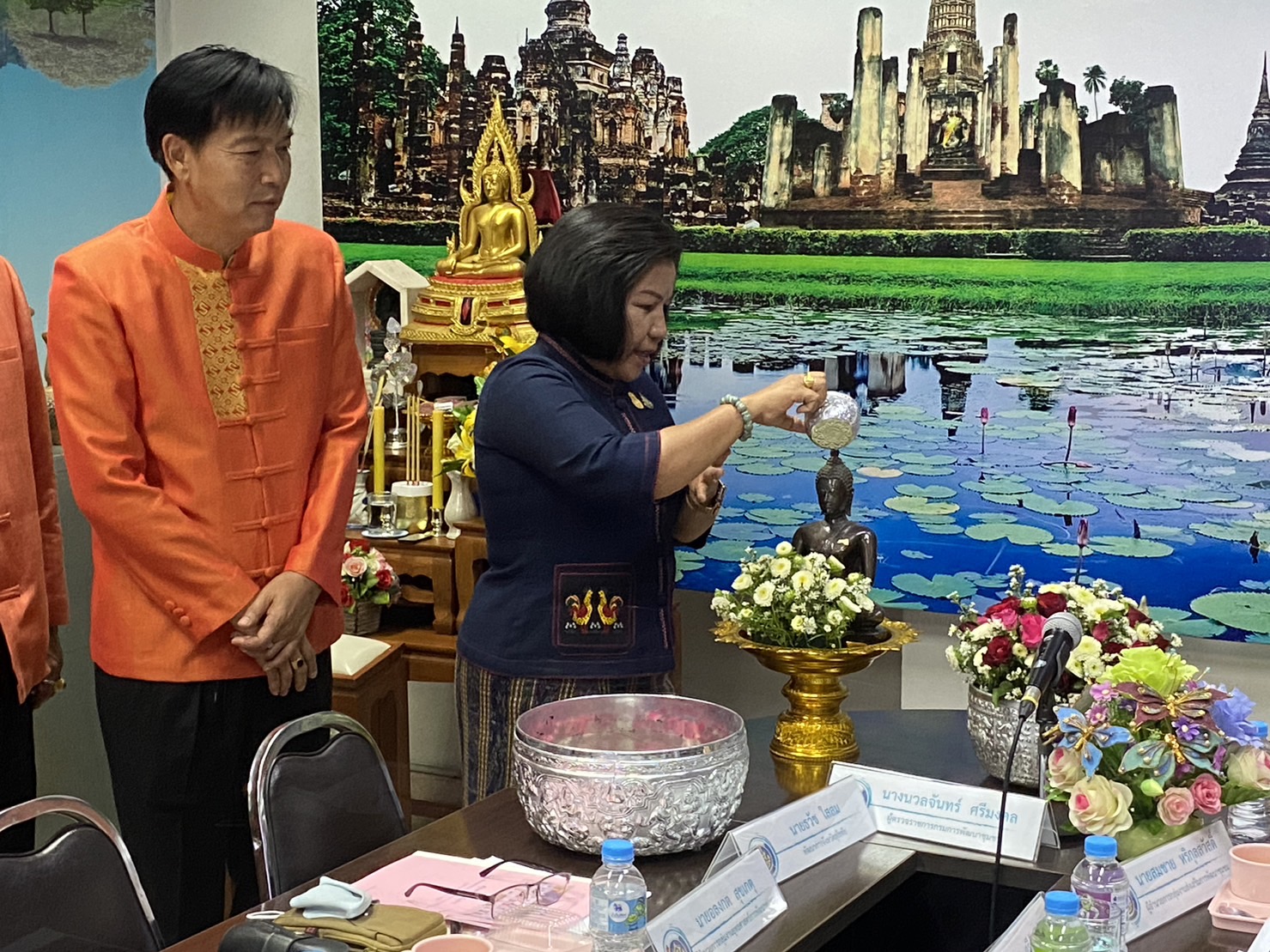 พช.สุโขทัย ให้การต้อนรับผู้ตรวจราชการกรมการพัฒนาชุมชน นางนวลจันทร์ ศรีมงคล ในโอกาสลงพื้นที่ตรวจติดตามผลปฏิบัติราชการ ตามนโยบายของรัฐบาล ภารกิจเร่งด่วนของกระทรวงมหาดไทย กรมการพัฒนาชุมชน ตามประเด็นตรวจราชการประจำเดือนเมษายน 2566 ในพื้นที่จังหวัดสุโขทัย