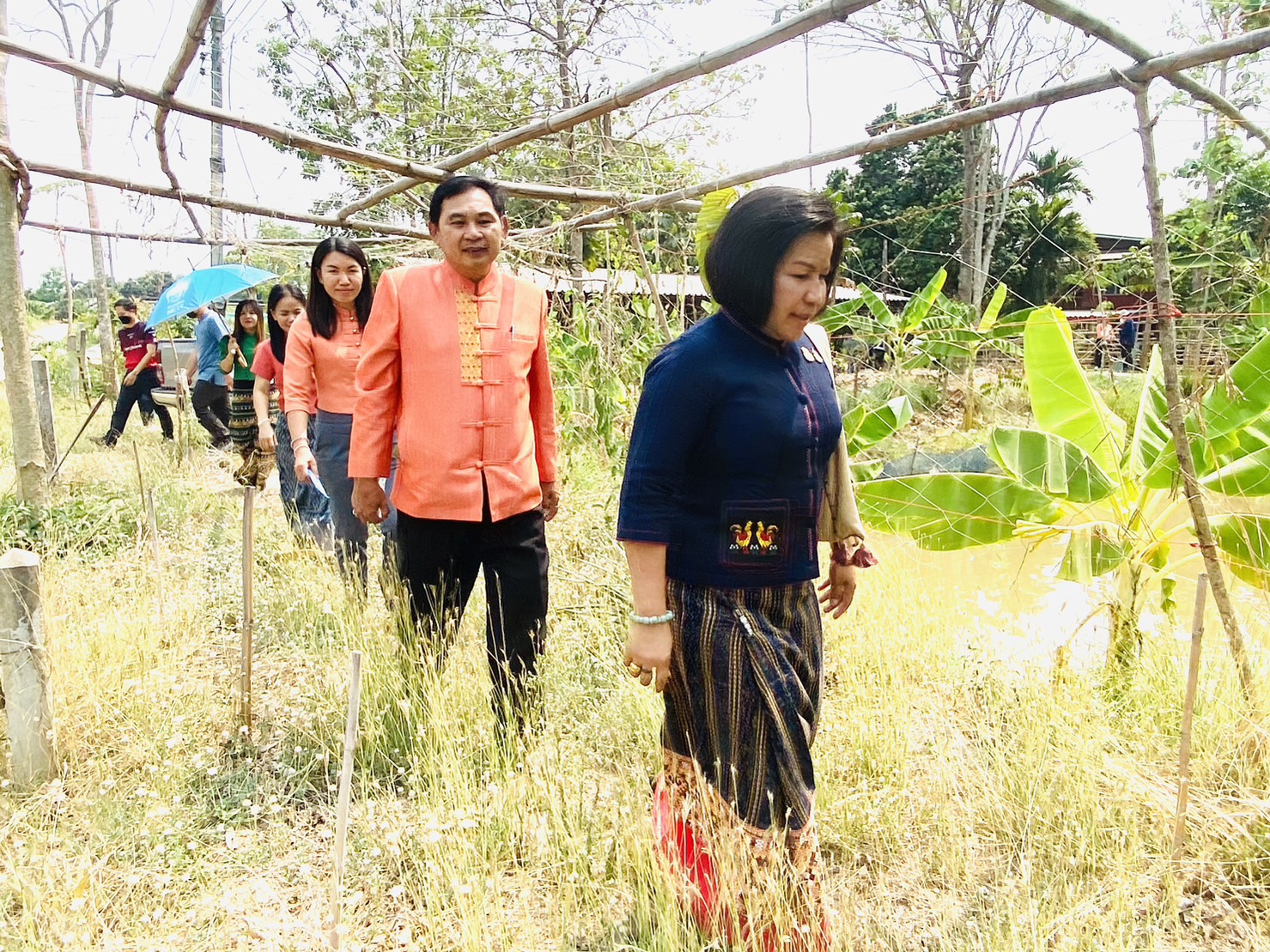 พช.สุโขทัย ให้การต้อนรับผู้ตรวจราชการกรมการพัฒนาชุมชน นางนวลจันทร์ ศรีมงคล ในโอกาสลงพื้นที่ตรวจติดตามผลปฏิบัติราชการ ตามนโยบายของรัฐบาล ภารกิจเร่งด่วนของกระทรวงมหาดไทย กรมการพัฒนาชุมชน ตามประเด็นตรวจราชการประจำเดือนเมษายน 2566 ในพื้นที่จังหวัดสุโขทัย