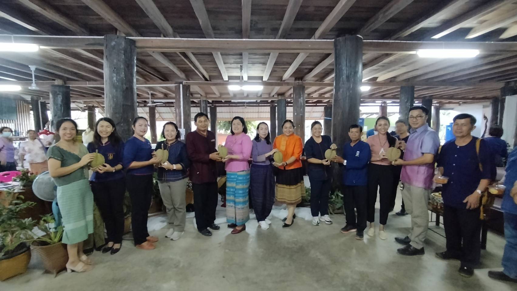 การคัดสรรกิจกรรมพัฒนาชุมชนดีเด่น ประจำปี 2566 อำเภอศรีสัชนาลัย