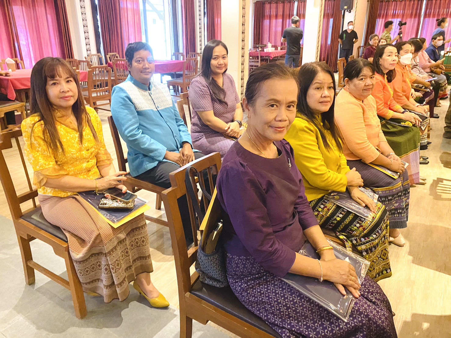 “มหกรรมมนต์เสน่ห์ผ้าทอ 9 ลาย สืบสานอัตลักษณ์เมืองแห่งรุ่งอรุณและ OTOP Premium จังหวัดสุโขทัย”