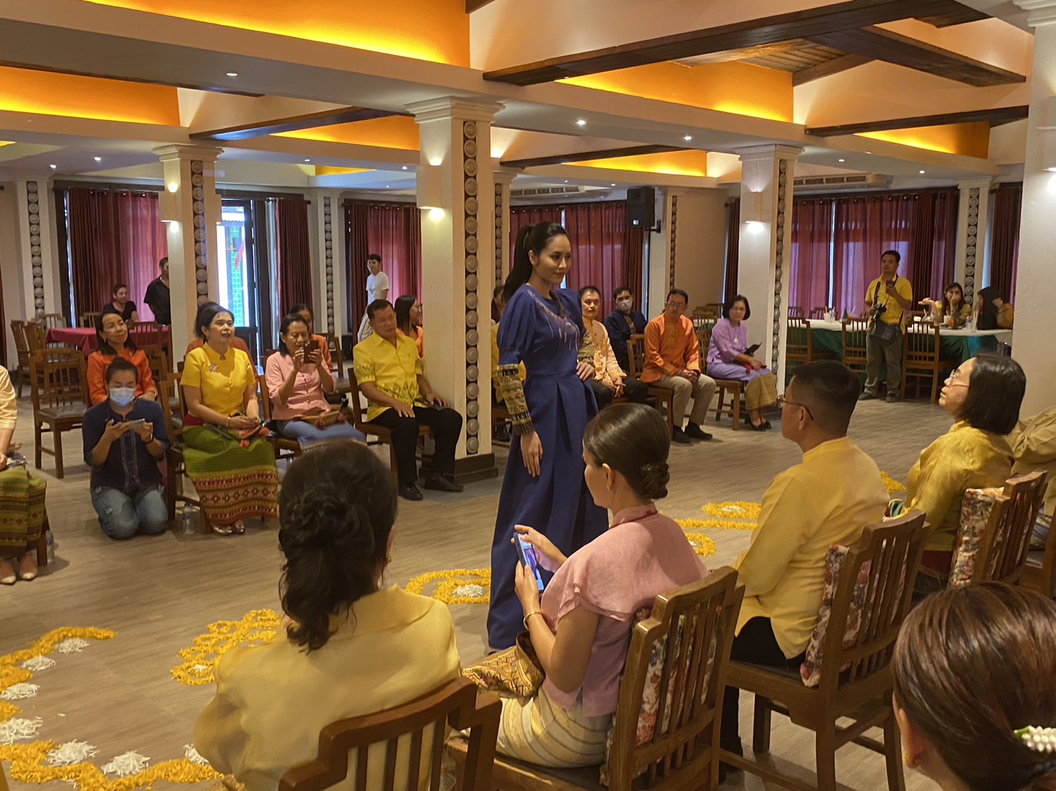 “มหกรรมมนต์เสน่ห์ผ้าทอ 9 ลาย สืบสานอัตลักษณ์เมืองแห่งรุ่งอรุณและ OTOP Premium จังหวัดสุโขทัย”