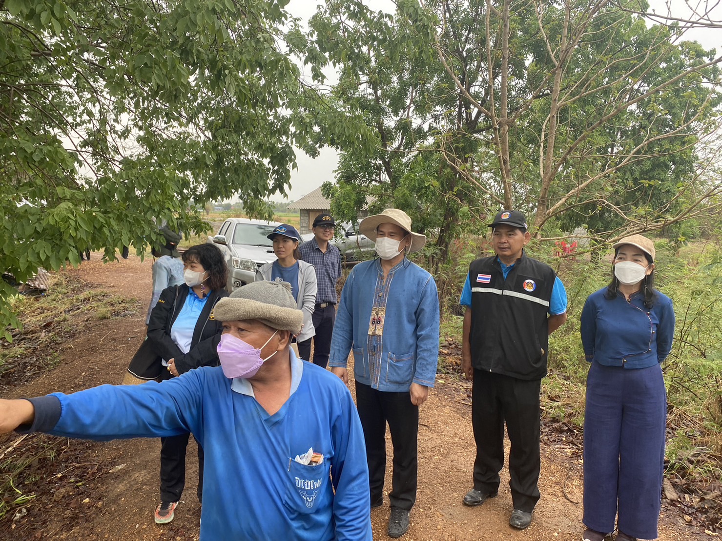 พช.สุโขทัย ลงพื้นที่ติดตามความก้าวหน้าการดำเนินการโครงการโคก หนอง นา พัฒนาชุมชน ในพื้นที่จังหวัดสุโขทัย ร่วมกับคณะผู้บริหารและเจ้าหน้าที่กรมการพัฒนาชุมชน