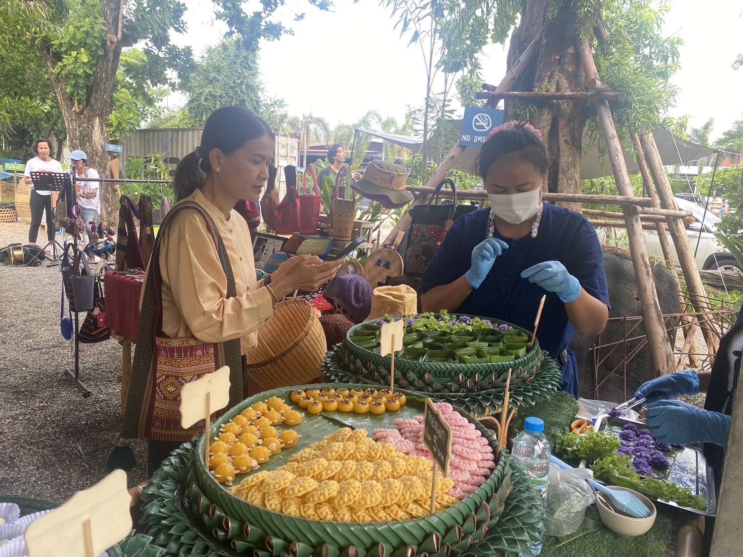?บริษัทประชารัฐ รัก สามัคคี จังหวัดสุโขทัย จัดงาน “ตลาดเช้าผักปลอดสาร” เพื่อส่งเสริมและพัฒนาเศรษฐกิจฐานรากให้ชุมชน