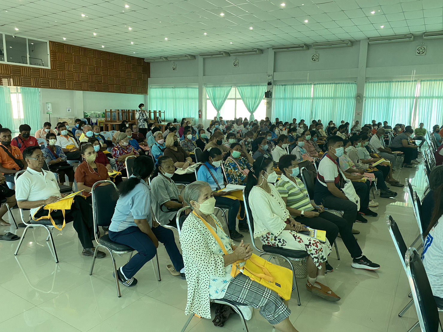 โครงการฝึกอบรมและศึกษาดูงานเพื่อพัฒนาศักยภาพแกนนำชุมชน ประจำปี 2566