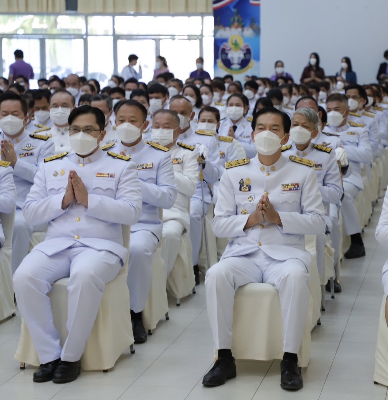 พช.สุโขทัย ร่วมพิธีทำบุญตักบาตรถวายพระราชกุศล เฉลิมพระเกียรติสมเด็จพระนางเจ้าฯ พระบรมราชินี