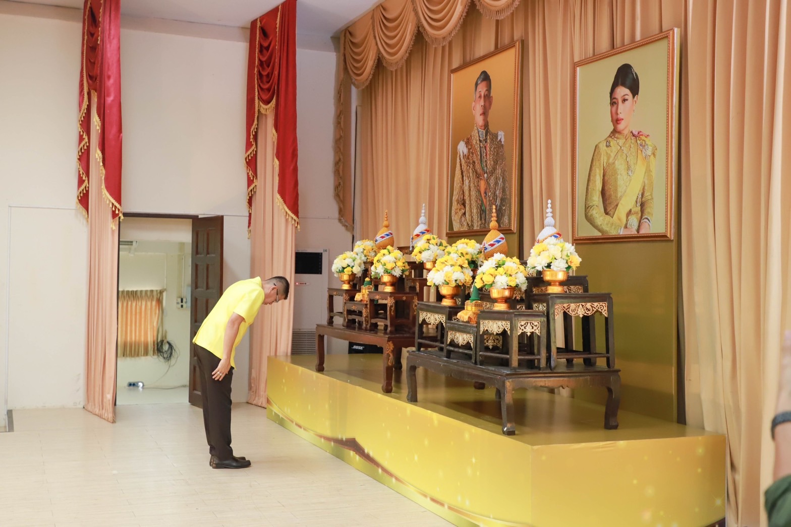 จังหวัดสุโขทัย ขับเคลื่อนโครงการหมู่บ้านรุ่งอรุณแห่งความสุขอย่างยั่งยืน ตามปรัชญาของเศรษฐกิจพอเพียง เฉลิมพระเกียรติพระบาทสมเด็จพระเจ้าอยู่หัว เนื่องในโอกาสมหามงคลเฉลิมพระชนมพรรษา 6 รอบ 28 กรกฎาคม 2567