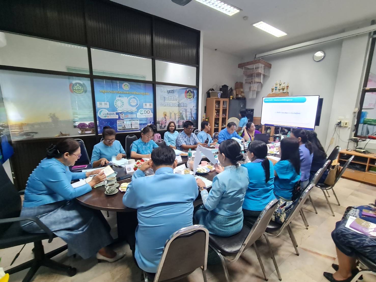 พช.สุโขทัย ประชุมผู้อำนวยการกลุ่มงานฯ พัฒนาการอำเภอและนักวิชาการพัฒนาชุมชน ครั้งที่ 2/2567 ติดตามตรวจสอบการใช้จ่ายเงินงบประมาณ