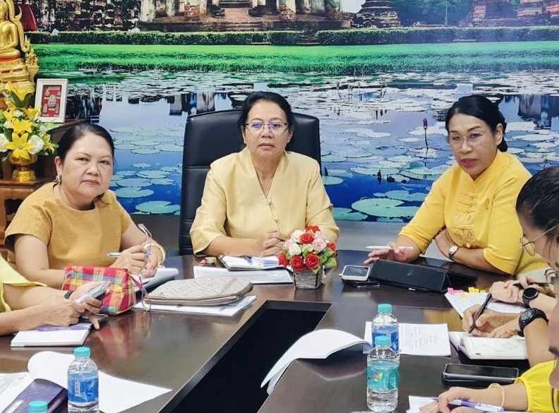 พช.สุโขทัย ให้การต้อนรับและนำเสนอข้อมูล ประเด็นการดำเนินการตามข้อเสนอแนะของสำนักงานการตรวจเงินแผ่นดิน โดยคณะติดตามฯ ของผู้บริหารกรมการพัฒนาชุมชน กระทรวงมหาดไทย