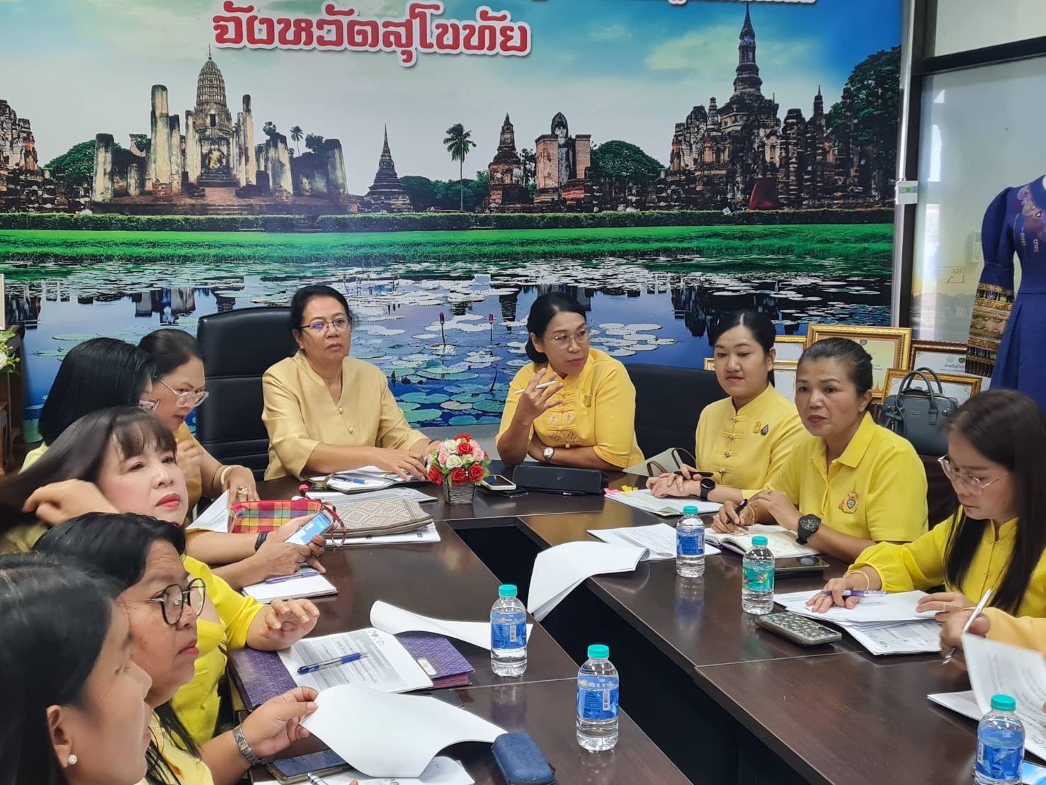 พช.สุโขทัย ให้การต้อนรับและนำเสนอข้อมูล ประเด็นการดำเนินการตามข้อเสนอแนะของสำนักงานการตรวจเงินแผ่นดิน โดยคณะติดตามฯ ของผู้บริหารกรมการพัฒนาชุมชน กระทรวงมหาดไทย