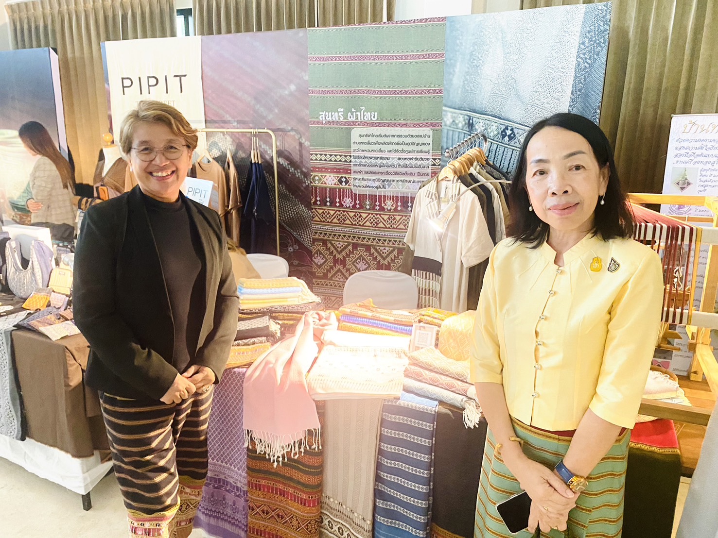 คณะนักศึกษาหลักสูตรการป้องกันราชอาณาจักรสำหรับผู้บริหารแห่งอนาคต (วปอ.บอ.) เดินทางดูกิจการและศึกษาภูมิประเทศที่จังหวัดสุโขทัย