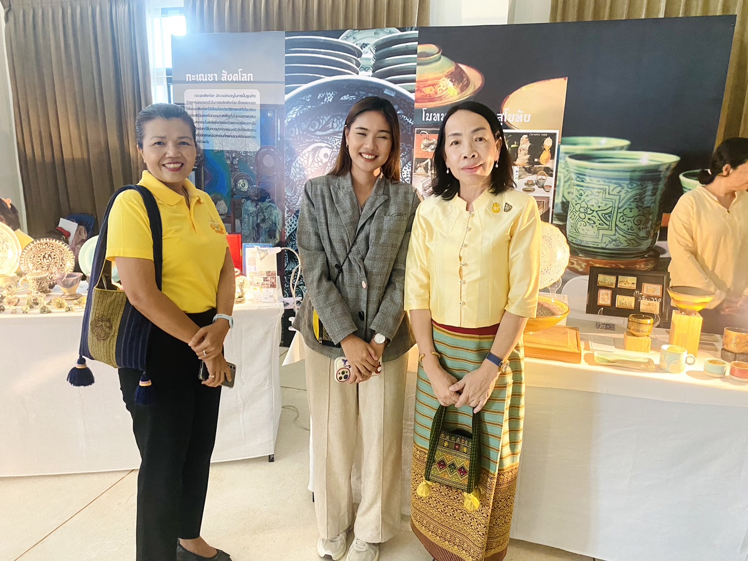 คณะนักศึกษาหลักสูตรการป้องกันราชอาณาจักรสำหรับผู้บริหารแห่งอนาคต (วปอ.บอ.) เดินทางดูกิจการและศึกษาภูมิประเทศที่จังหวัดสุโขทัย