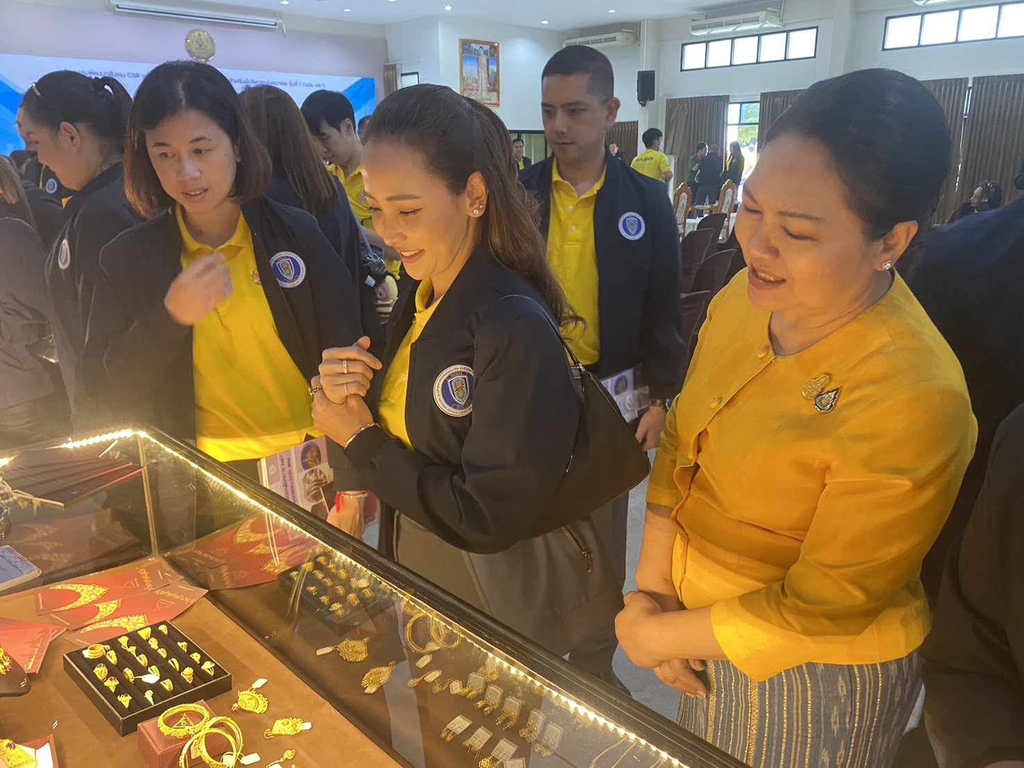 คณะนักศึกษาหลักสูตรการป้องกันราชอาณาจักรสำหรับผู้บริหารแห่งอนาคต (วปอ.บอ.) เดินทางดูกิจการและศึกษาภูมิประเทศที่จังหวัดสุโขทัย