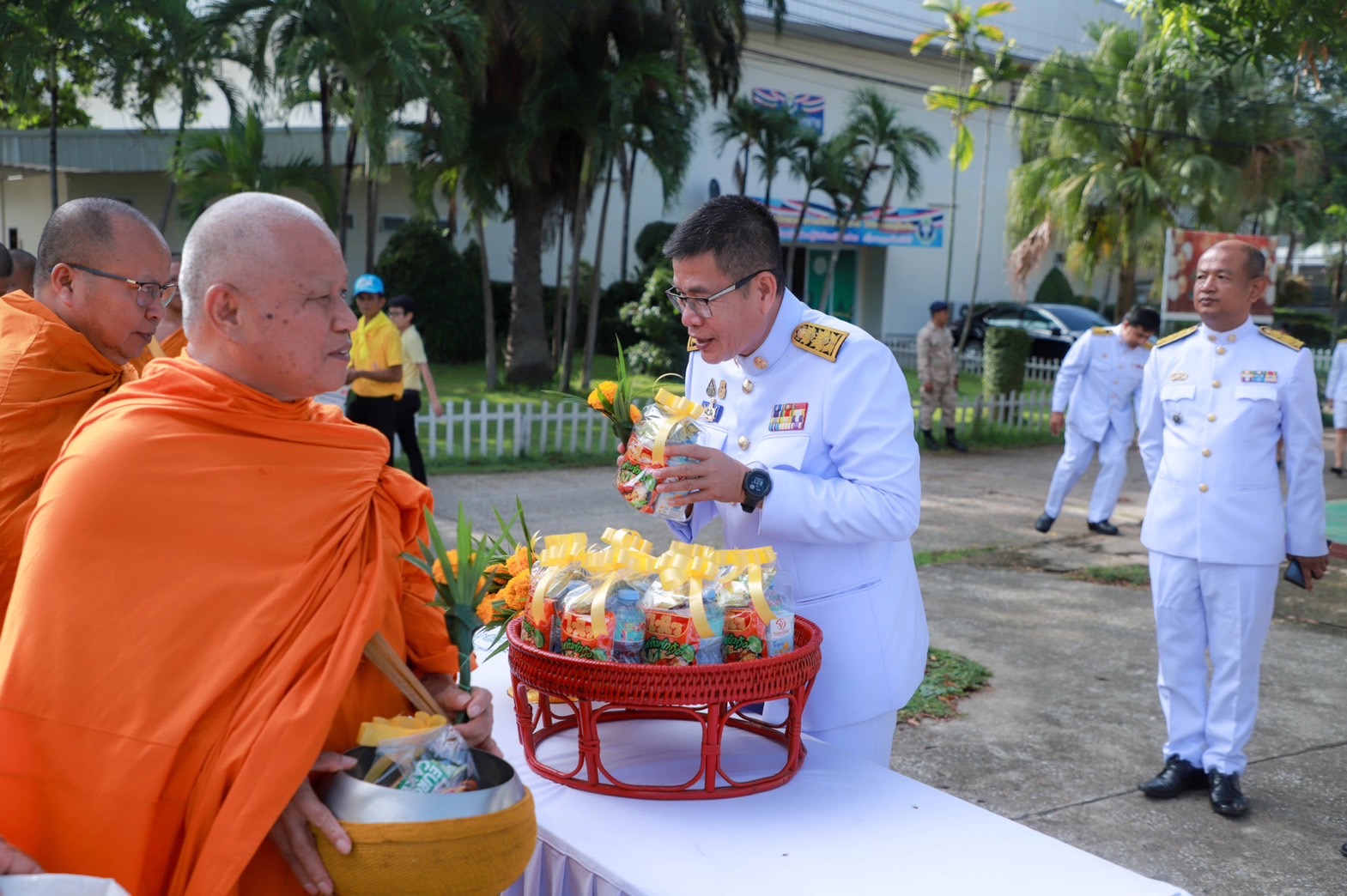 พช.สุโขทัย ร่วมงานรัฐพิธีวันที่ระลึกพระบาทสมเด็จพระปกเกล้าเจ้าอยู่หัว ประจำปี 2567