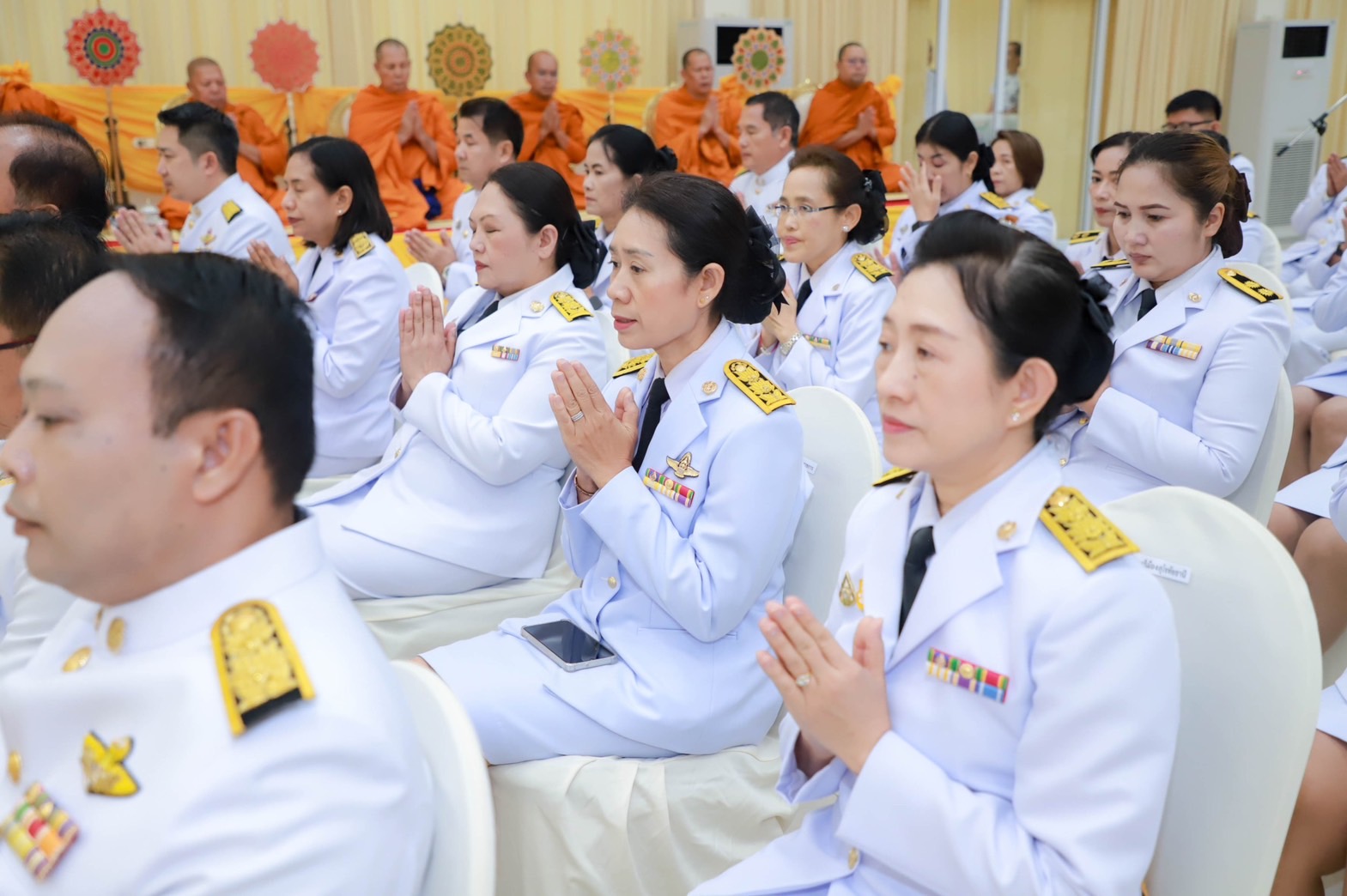 พช.สุโขทัย ร่วมงานรัฐพิธีวันที่ระลึกพระบาทสมเด็จพระปกเกล้าเจ้าอยู่หัว ประจำปี 2567
