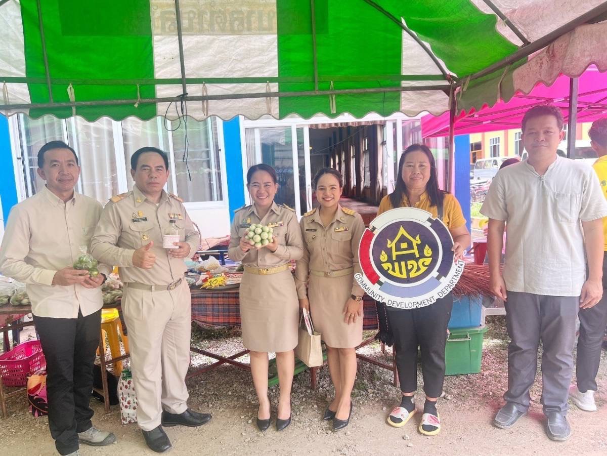 โครงการหน่วยบำบัดทุกข์ บำรุงสุข สร้างรอยยิ้มให้ประชาชนจังหวัดสุโขทัย