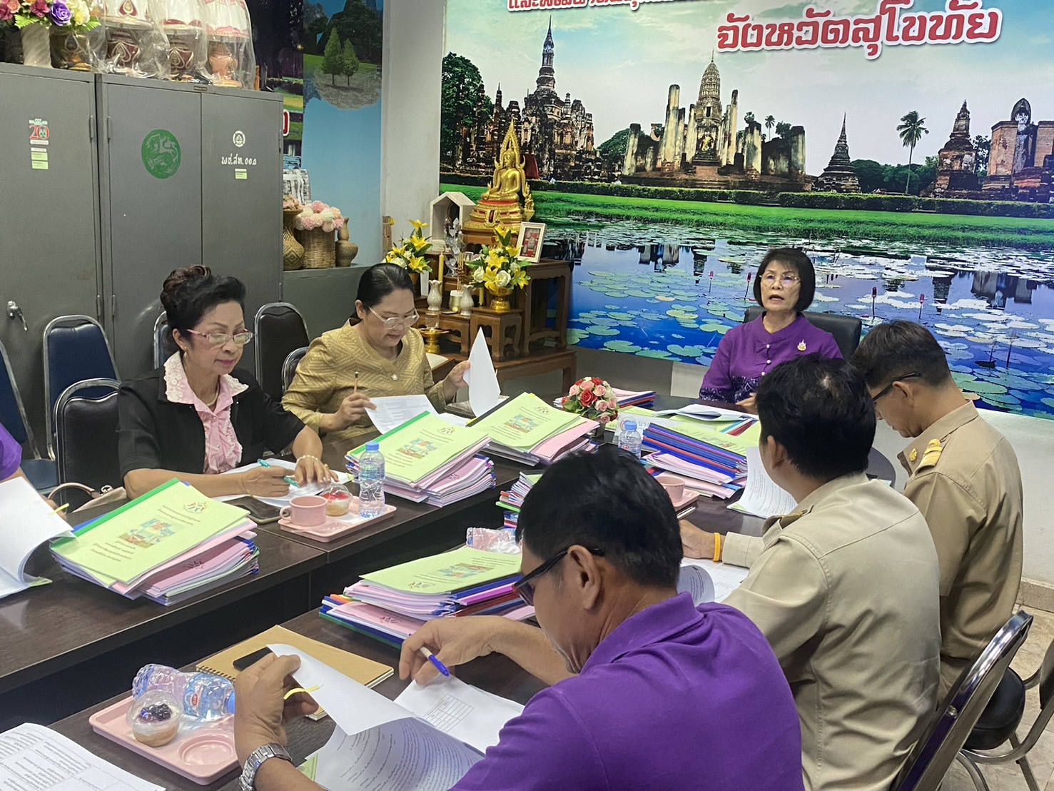 พช.สุโขทัย จัดประชุม คณะกรรมการรับรองมาตรฐานการพัฒนาชุมชน จังหวัดสุโขทัย ประจำปี 2567