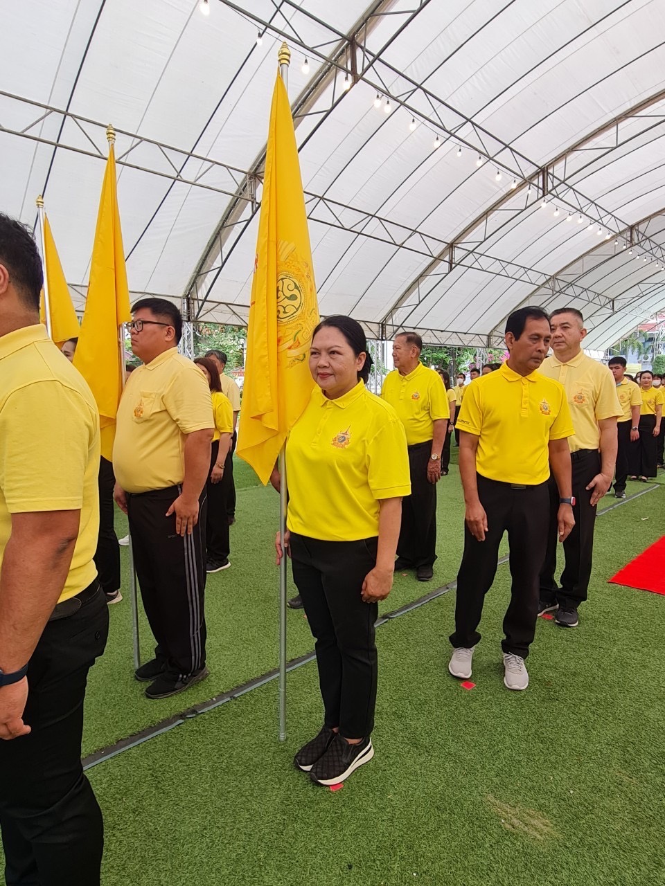 พช.สุโขทัย ร่วมพิธีส่งมอบธงตราสัญลักษณ์ฯ ให้กับจังหวัดกำแพงเพชร ในกิจกรรมเดิน วิ่ง ปั่น ธงตราสัญลักษณ์งานเฉลิมพระเกียรติ พระบาทสมเด็จพระเจ้าอยู่หัวฯ