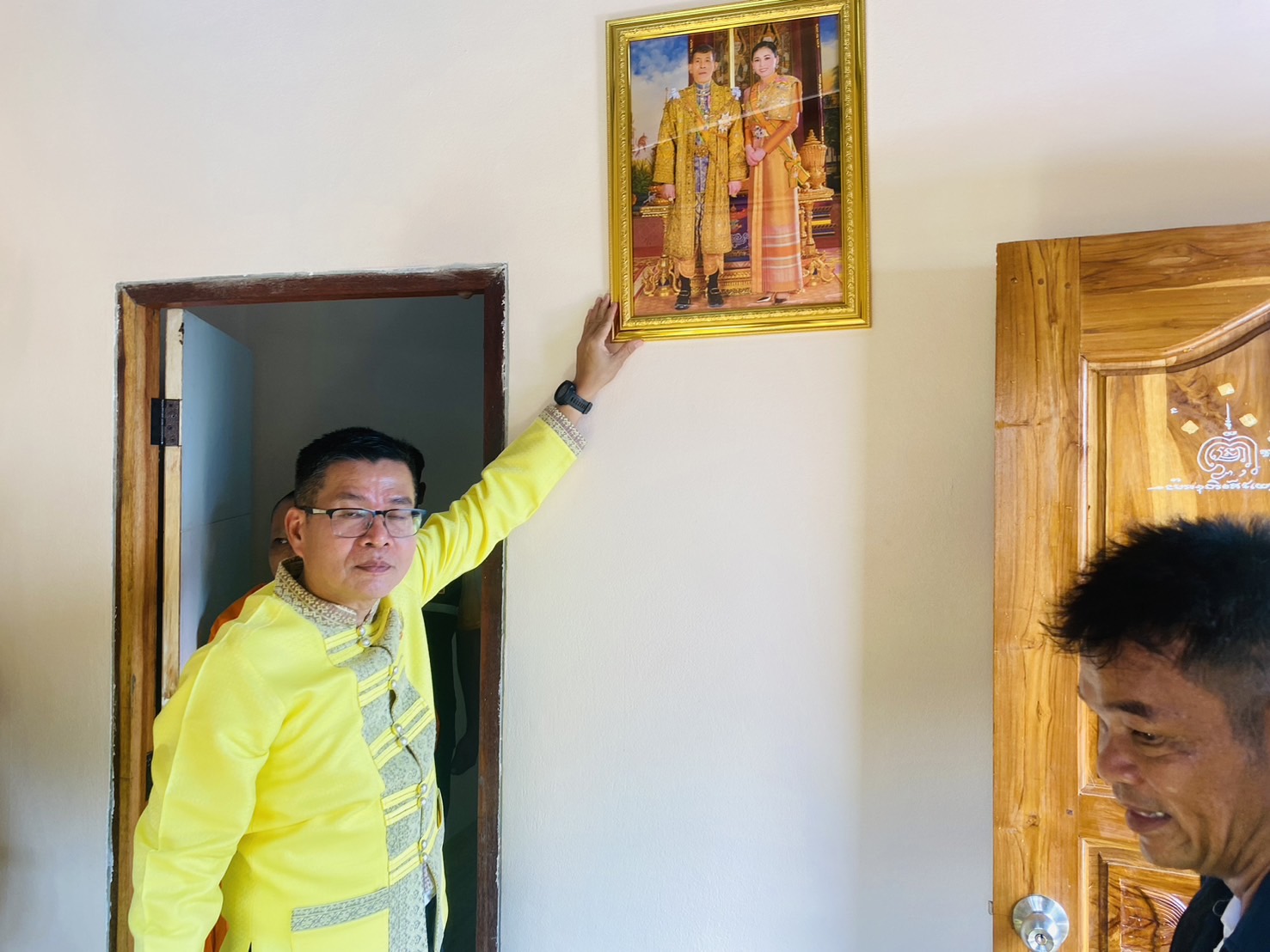 จังหวัดสุโขทัย ส่งมอบบ้านโครงการ “บ้านห่วงใยจากใจ GLO ประจำปี 2566” และสิ่งของจำเป็นแก่ครัวเรือนเป้าหมาย TPMAP