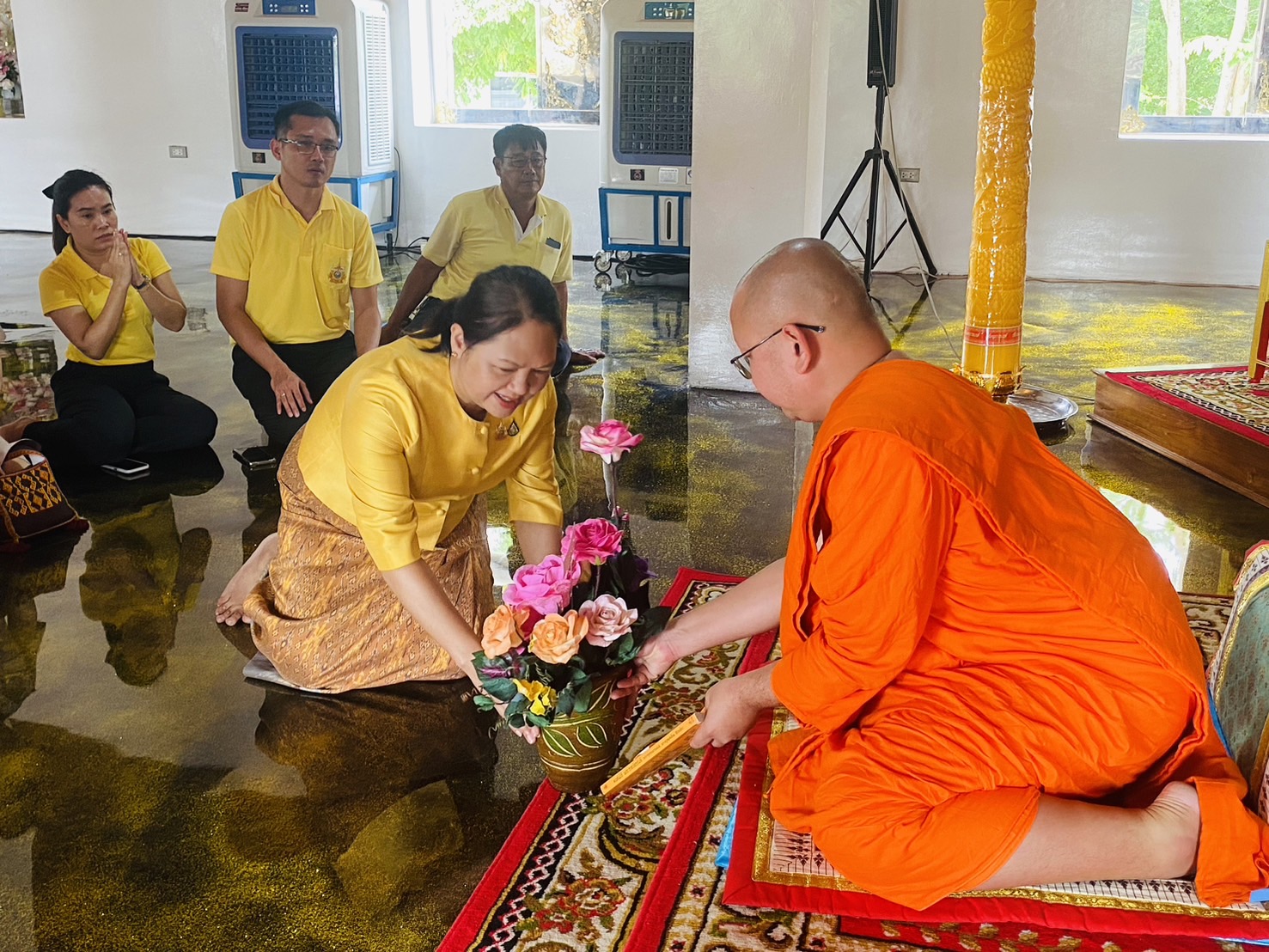 ส่งเสริมกิจกรรมองค์กรคุณธรรม ทำบุญถวายเทียนพรรษา เนื่องในเทศกาลวันเข้าพรรษา ประจำปี 2567