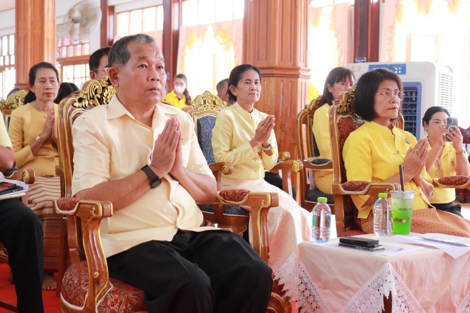 พช. สุโขทัย ร่วมพิธีเจริญพระพุทธมนต์และเจริญจิตตภาวนาถวายพระราชกุศลแด่พระบาทสมเด็จพระเจ้าอยู่หัว เนื่องในโอกาสพระราชพิธีมหามงคลเฉลิมพระชนมพรรษา 6 รอบ 28 กรกฏาคม 2567