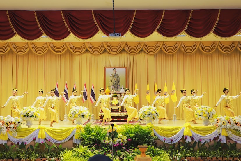 พช.สุโขทัย ร่วมงานสโมสรสันนิบาตเฉลิมพระเกียรติพระบาทสมเด็จพระเจ้าอยู่หัว เนื่องในโอกาสพระราชพิธีมหามงคลเฉลิมพระชนมพรรษา 6 รอบ 28 กรกฎาคม 2567