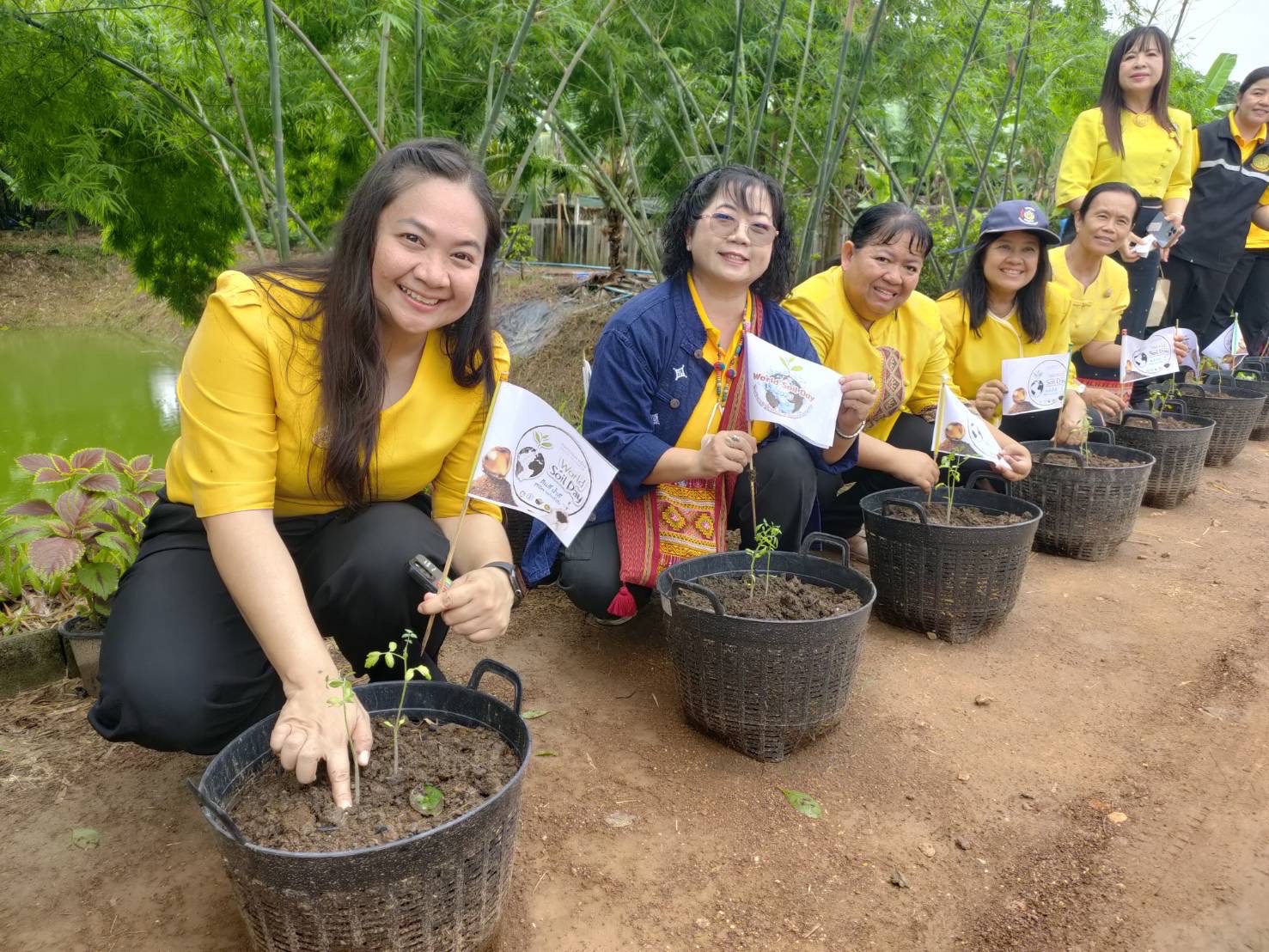 จังหวัดสุโขทัย ดำเนินโครงการโคก หนอง นา อารยเกษตร เฉลิมพระเกียรติพระบาทสมเด็จพระเจ้าอยู่หัว เนื่องในโอกาสพระราชพิธีมหามงคลเฉลิมพระชนมพรรษา 6 รอบ 28 กรกฎาคม 2567