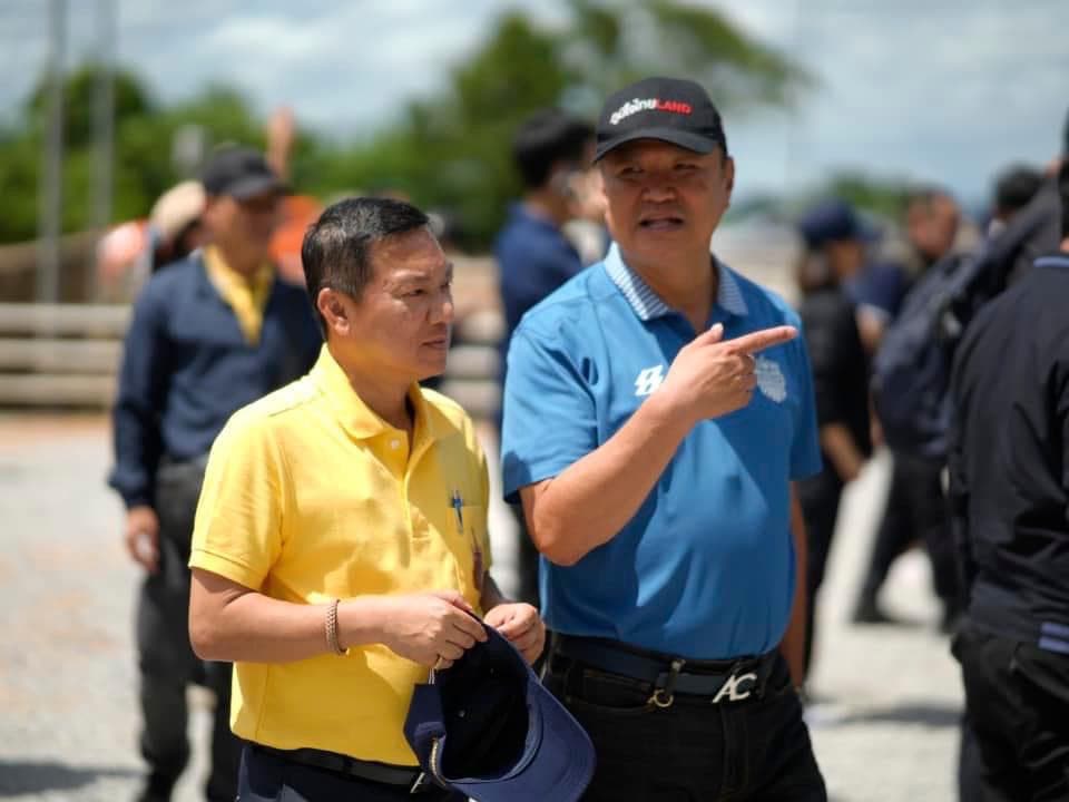 รองนายกรัฐมนตรี ตรวจติดตามสถานการณ์อุทกภัยจังหวัดสุโขทัยและตรวจเยี่ยมโรงครัวศูนย์ประสานช่วยเหลือผู้ประสบอุทกภัย พร้อมสั่งการทุกหน่วยงานสำรวจพื้นที่น้ำท่วม เร่งเยียวยาประชาชน