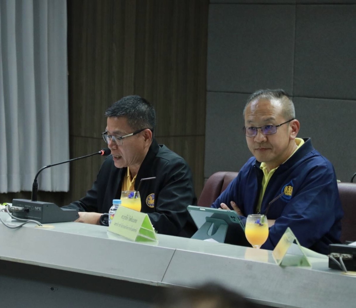 รองนายกรัฐมนตรี ตรวจติดตามสถานการณ์อุทกภัยจังหวัดสุโขทัยและตรวจเยี่ยมโรงครัวศูนย์ประสานช่วยเหลือผู้ประสบอุทกภัย พร้อมสั่งการทุกหน่วยงานสำรวจพื้นที่น้ำท่วม เร่งเยียวยาประชาชน