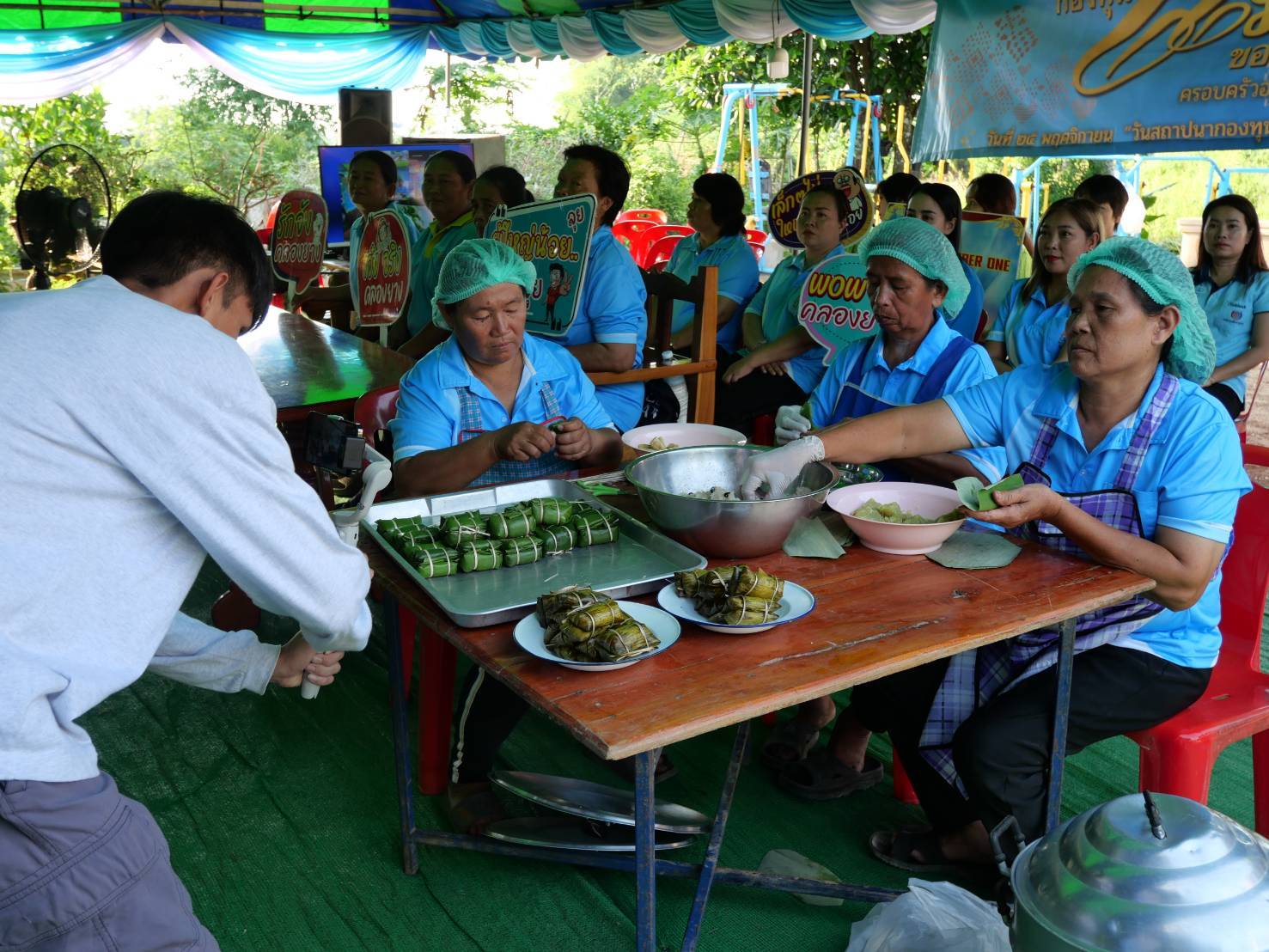 จังหวัดสุโขทัยร่วมจัดกิจกรรม Live Action พื้นที่ตัวอย่างความสำเร็จกองทุนแม่ของแผ่นดินบ้านคลองยาง หมู่ที่ 9 ตำบลท่าฉนวน อำเภอกงไกรลาศ จังหวัดสุโขทัย ในงาน Sustainability Expo 2024 (SX 2024)