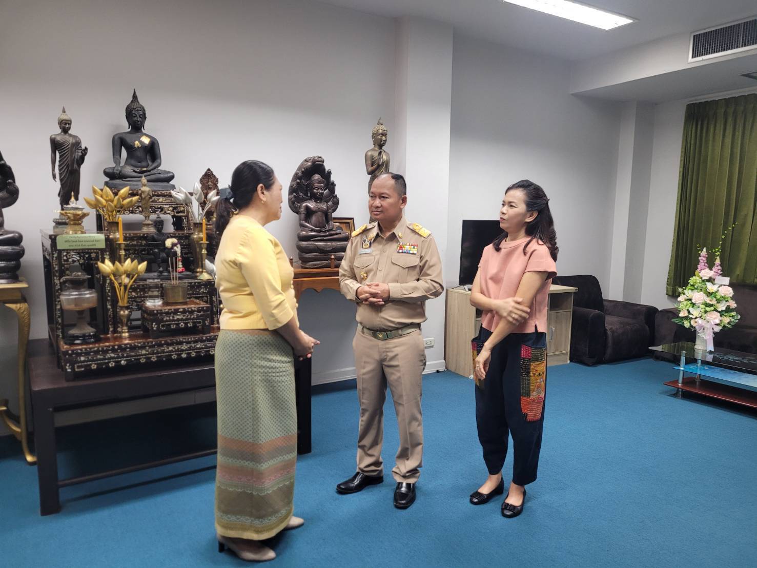 พช.สุโขทัยร่วมแสดงความยินดีกับรองผู้ว่าราชการจังหวัดสุโขทัย