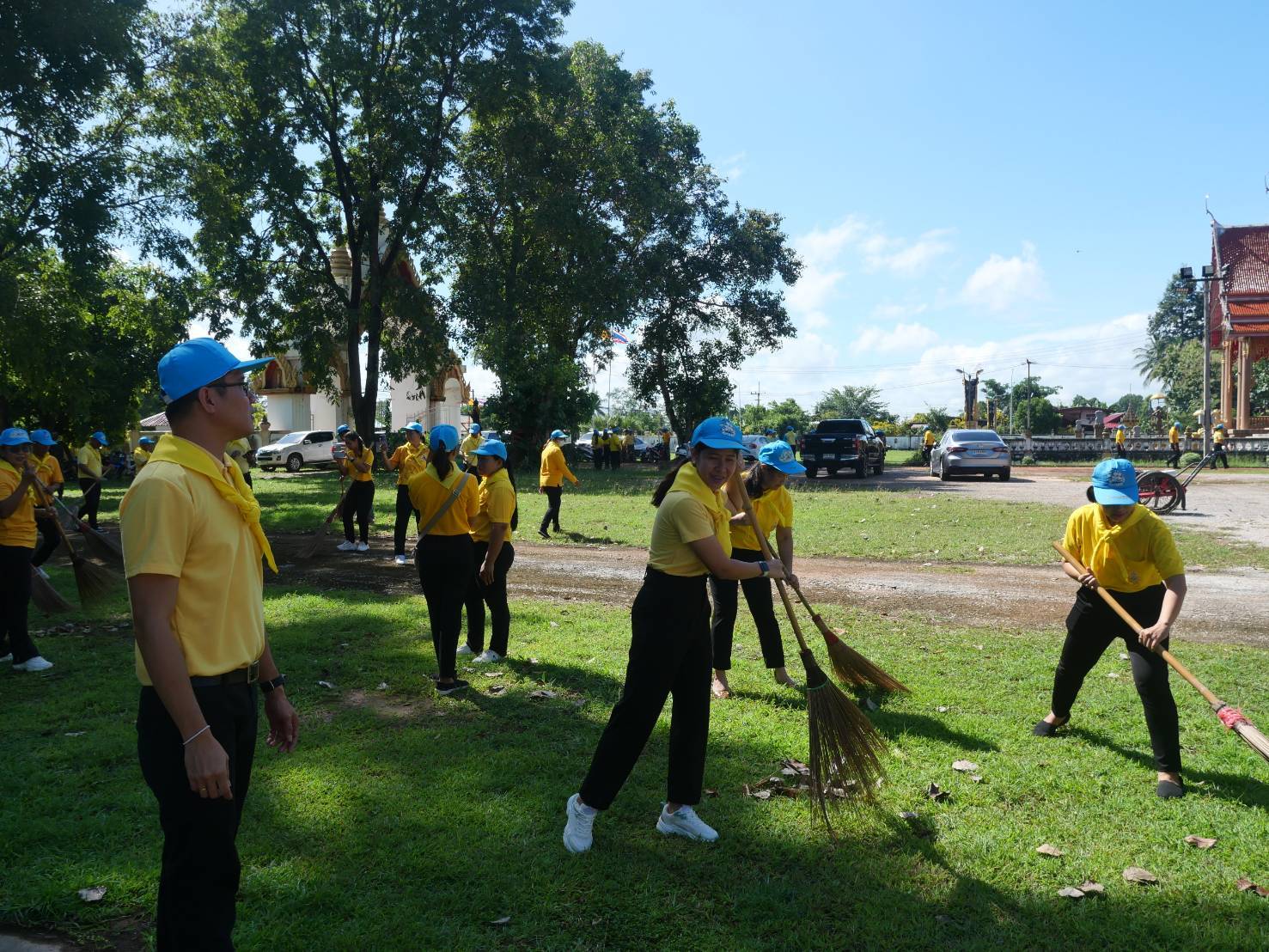 พช.สุโขทัยร่วมกิจกรรมจิตอาสาพัฒนาเนื่องในวันปิยมหาราช