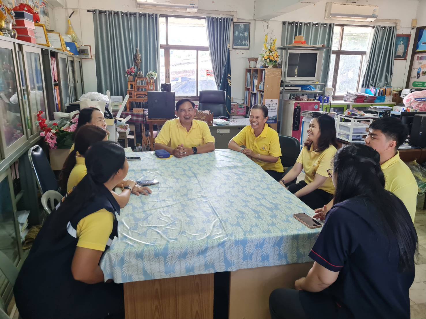 พช.สุโขทัยติดตามเยี่ยมและให้กำลังใจ พช.คีรีมาศ