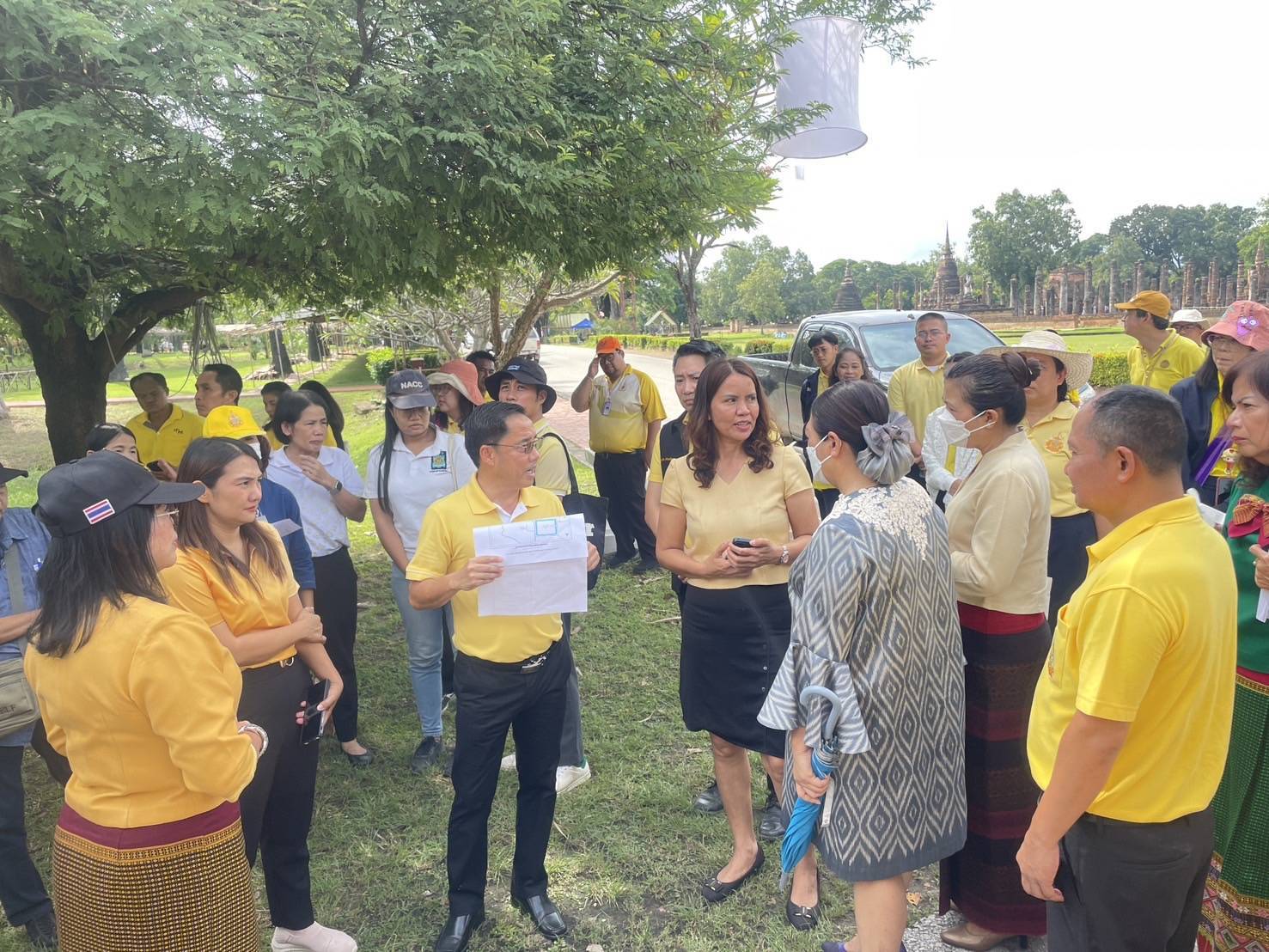 พช.สุโขทัยร่วมตรวจพื้นที่และติดตามผลการเตรียมความพร้อมการจัดงานประเพณีลอยกระทง เผาเที่ยน เล่นไฟ จังหวัดสุโขทัย ประจำปี 2567