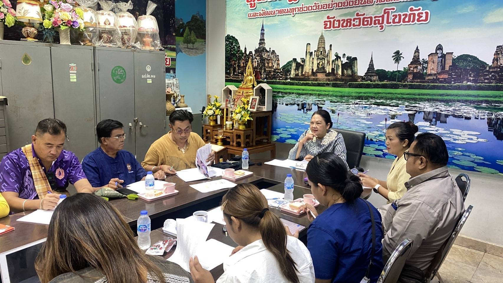 พช.สุโขทัยจัดประชุมผู้ผลิต ผู้ประกอบการ OTOP จังหวัดสุโขทัย