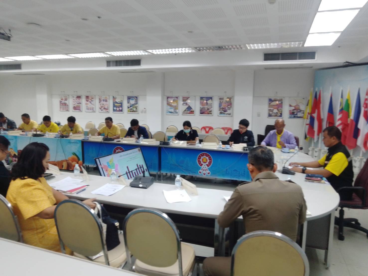 พช.สุโขทัยร่วมประชุมคณะทำงานเฝ้าระวังปัญหายาเสพติดจังหวัดสุโขทัย (โต๊ะข่าว)