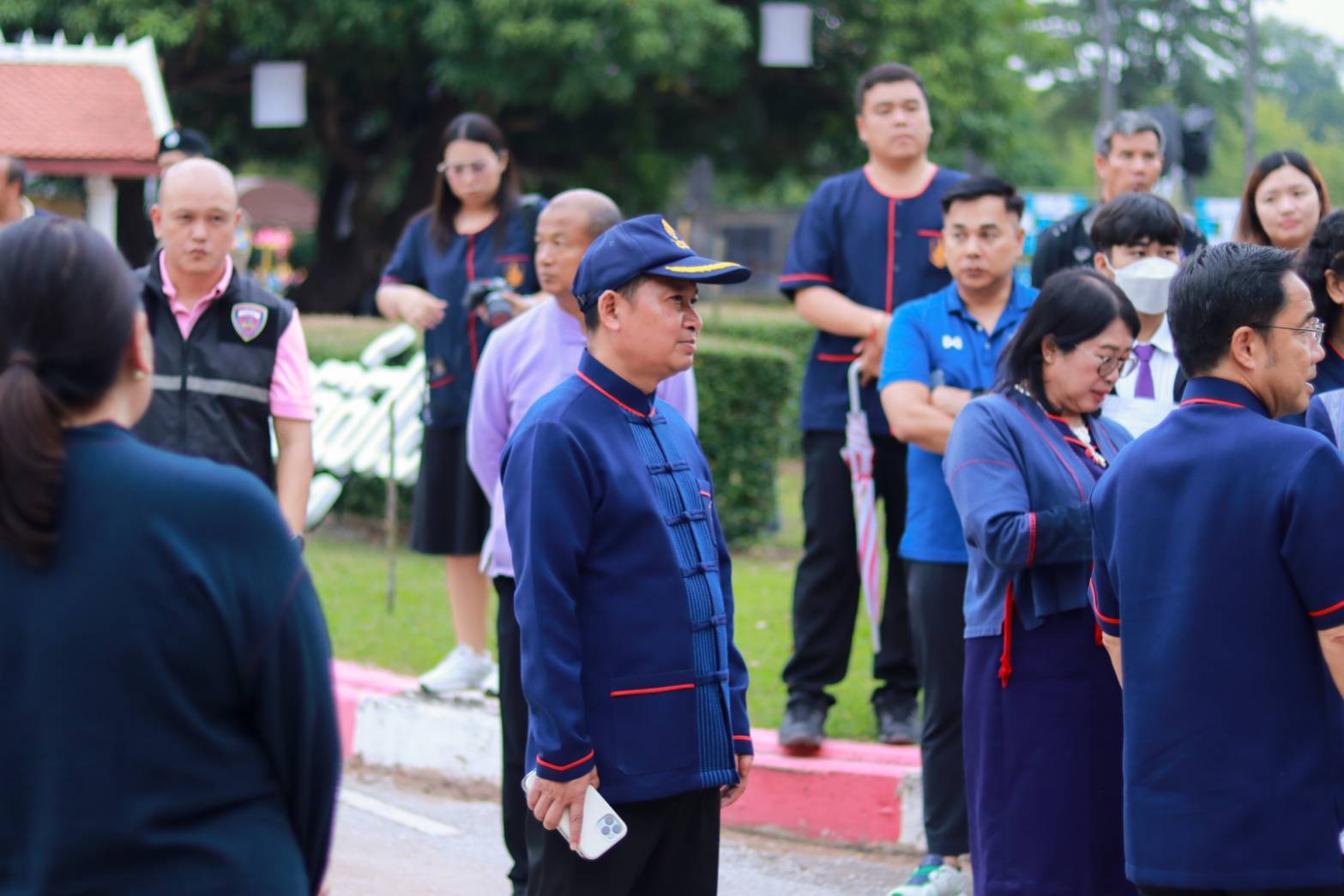 รองผู้ว่าราชการจังหวัดสุโขทัยลงพื้นที่ตรวจเยี่ยมความพร้อมในการจัดงานประเพณีลอยกระทง เผาเทียน เล่นไฟ จังหวัดสุโขทัย ประจำปี 2567