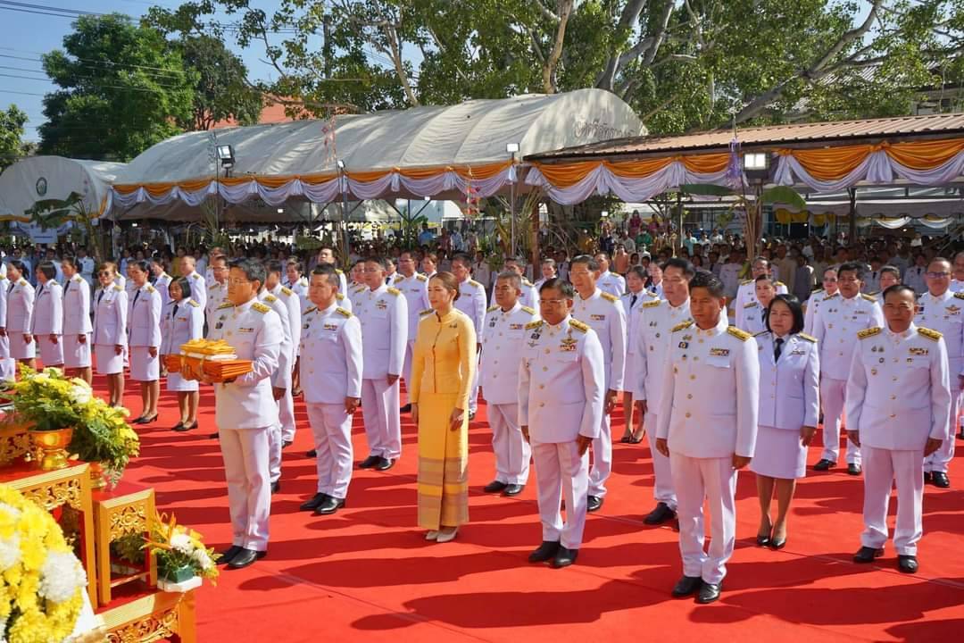 พระบาทสมเด็จพระเจ้าอยู่หัว ทรงพระกรุณาโปรดเกล้าฯ พระราชทานผ้าพระกฐิน ประจำปี พ.ศ. 2567 ให้กรมการพัฒนาชุมชนนำไปทอดถวาย ณ วัดศรีสุทธาวาส พระอารามหลวง ตำบลกุดป่อง อำเภอเมืองเลย จังหวัดเลย