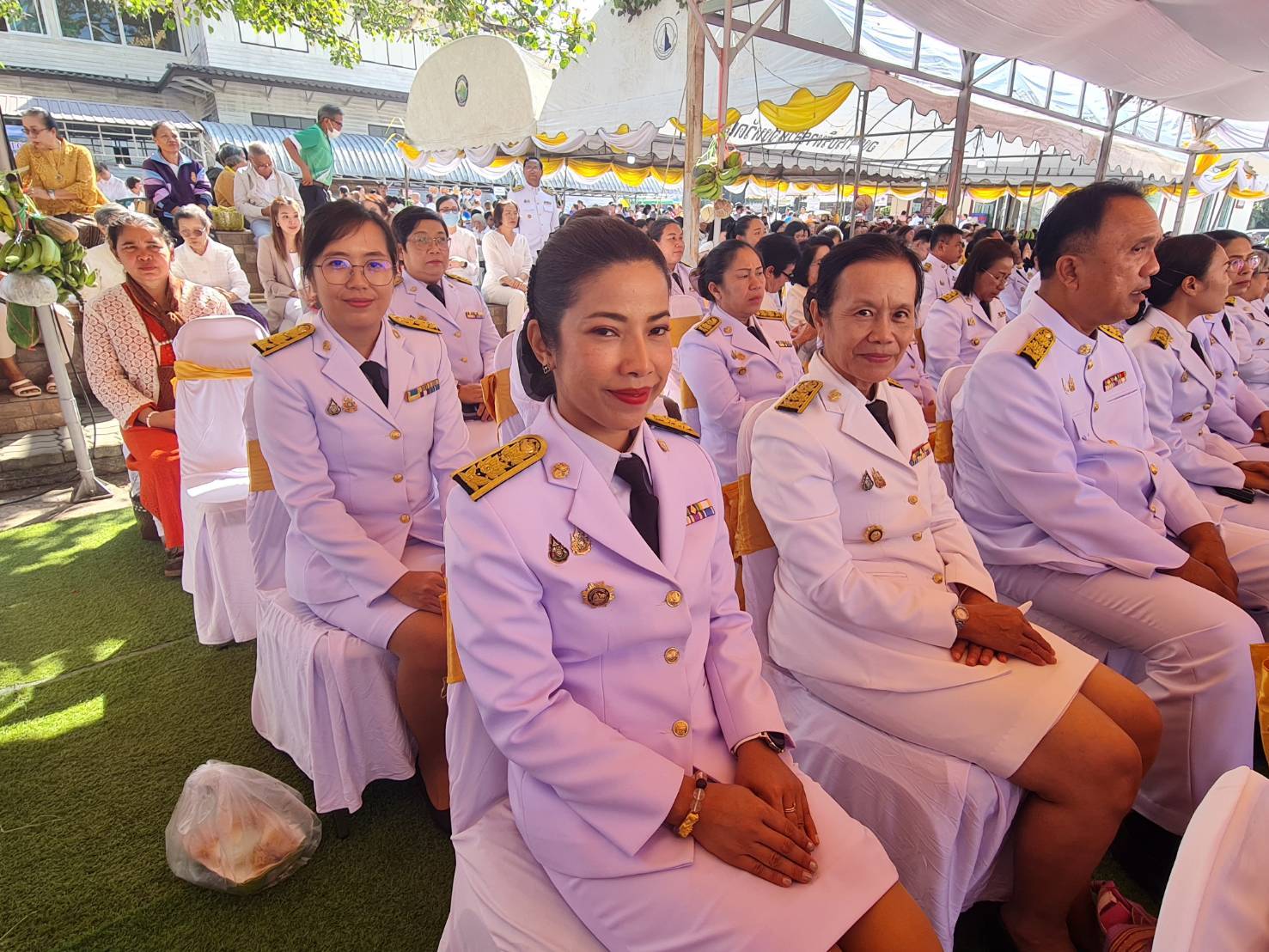 พระบาทสมเด็จพระเจ้าอยู่หัว ทรงพระกรุณาโปรดเกล้าฯ พระราชทานผ้าพระกฐิน ประจำปี พ.ศ. 2567 ให้กรมการพัฒนาชุมชนนำไปทอดถวาย ณ วัดศรีสุทธาวาส พระอารามหลวง ตำบลกุดป่อง อำเภอเมืองเลย จังหวัดเลย
