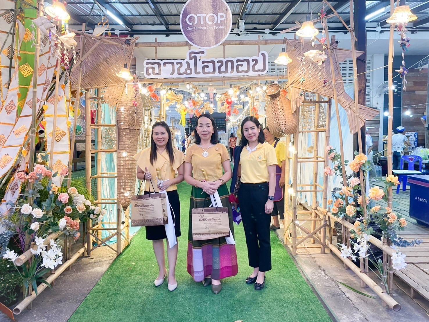 พช.สุโขทัย ร่วมพิธีเปิดงานเทศกาลกินปลาอำเภอกงไกรลาศ ประจำปี 2567