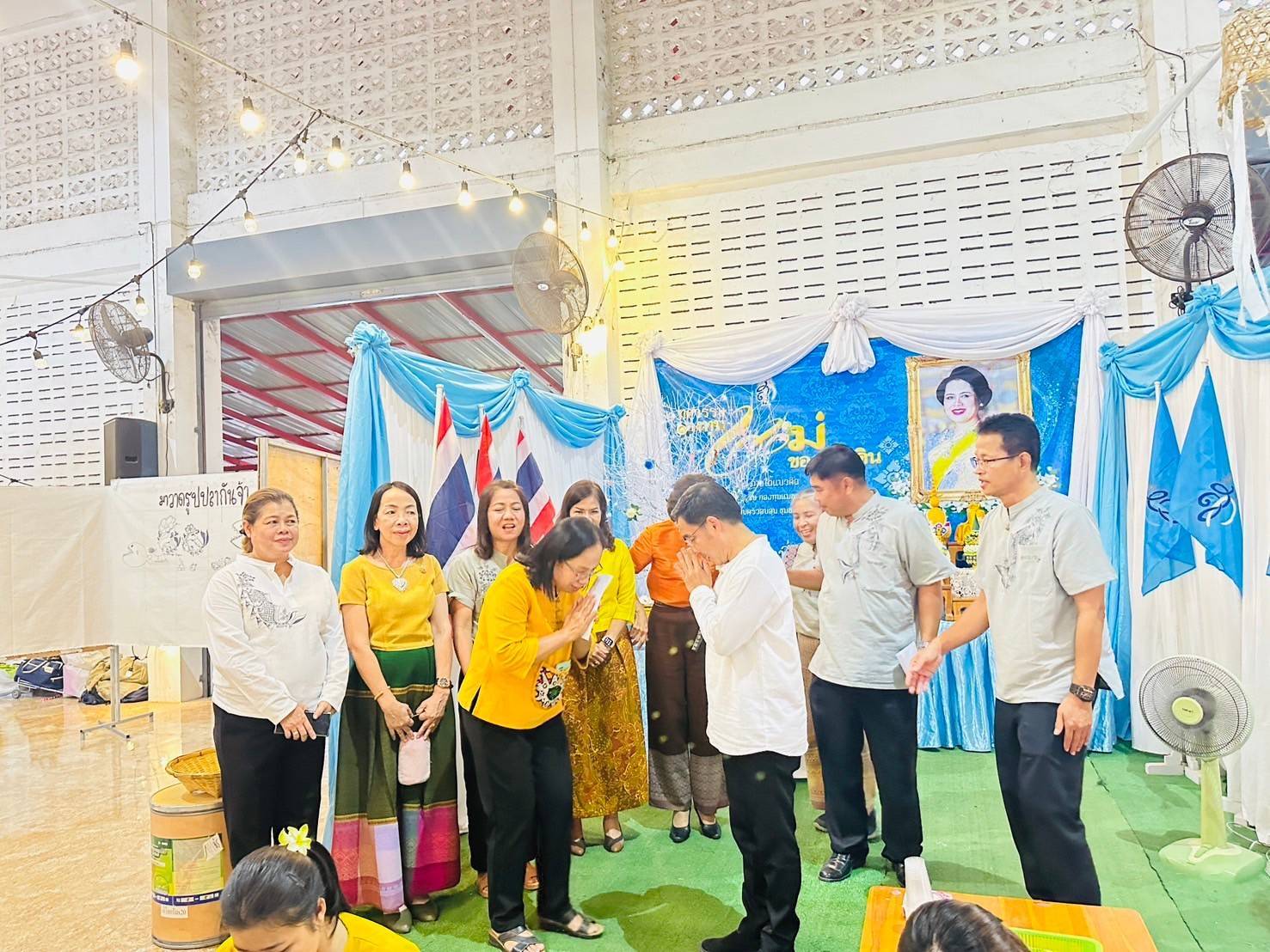 พช.สุโขทัย ร่วมพิธีเปิดงานเทศกาลกินปลาอำเภอกงไกรลาศ ประจำปี 2567