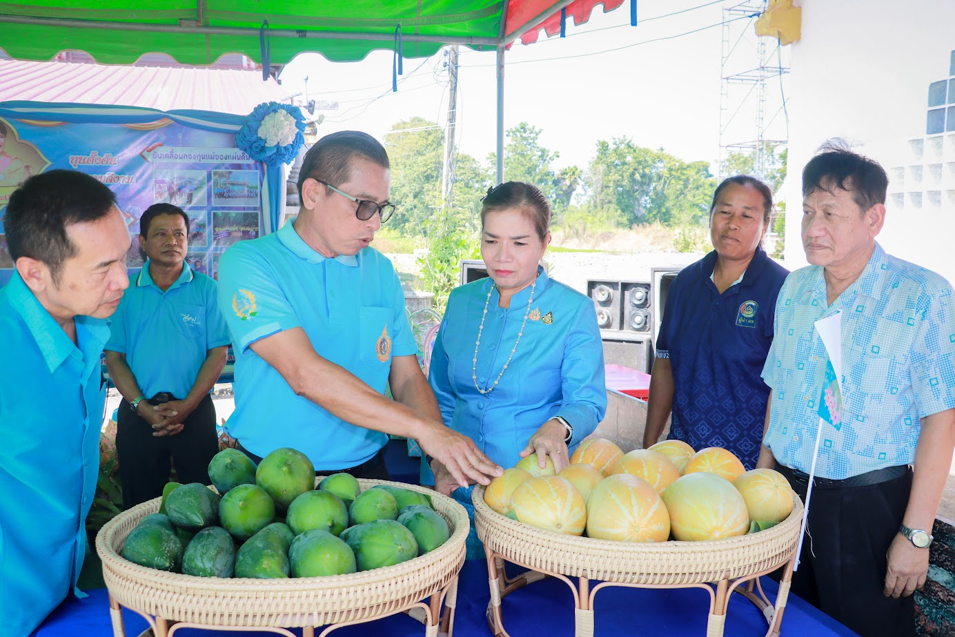 จังหวัดสุโขทัยจัดกิจกรรม 25 พฤศจิกายน วันกองทุนแม่ของแผ่นดิน ภายใต้แนวคิด “2 ทศวรรษ กองทุนแม่ของแผ่นดินครอบครัวอบอุ่น ชุมชนเข้มแข็ง”