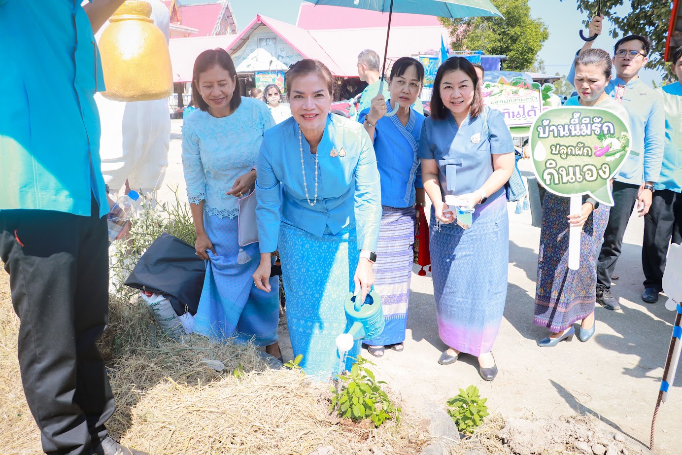 จังหวัดสุโขทัยจัดกิจกรรม 25 พฤศจิกายน วันกองทุนแม่ของแผ่นดิน ภายใต้แนวคิด “2 ทศวรรษ กองทุนแม่ของแผ่นดินครอบครัวอบอุ่น ชุมชนเข้มแข็ง”